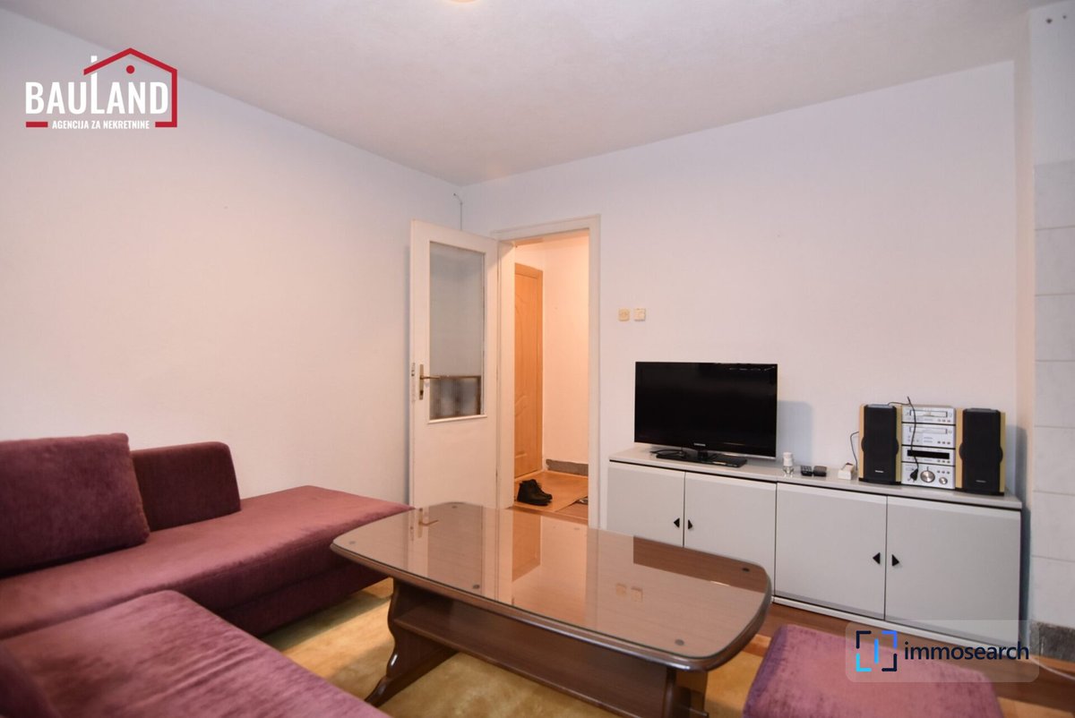 TraumImmos's tweet photo. Safvet-bega Bašagića, Medrese-Baščaršija: möblierte 2-Zimmer-Wohnung mit 42m2 für 700 BAM. Zentralheizung per Gas, ruhige Lage und Nähe zu Bushaltestellen sowie Sebilj in etwa 700 Meter.
Mehr erfahren: https://t.co/mO28iK0QEE
#Sarajevo #StariGrad #Wohnung #Miete #Baščaršija https://t.co/YV2lCKXYxN