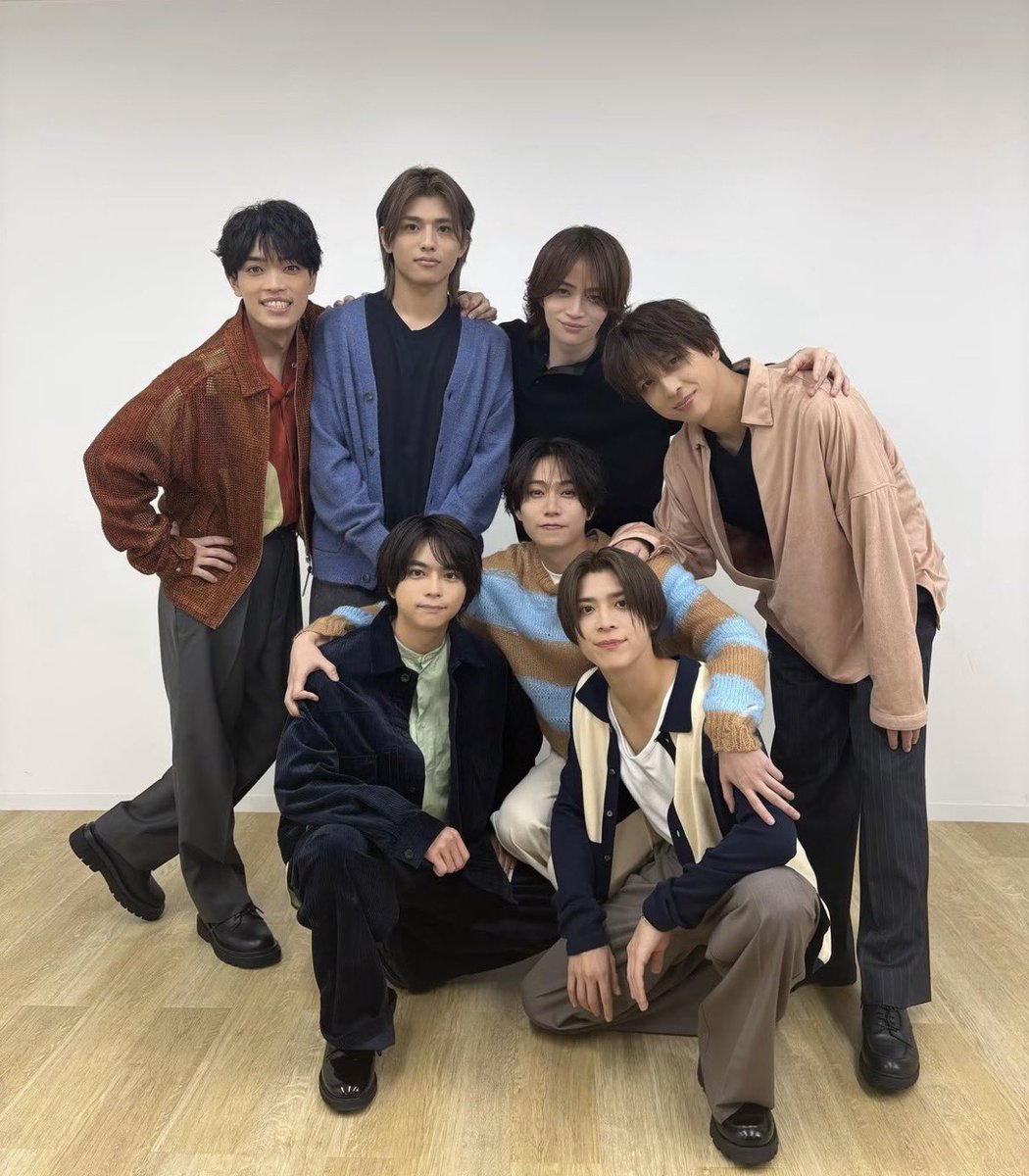 kfalasr's tweet photo. これからは7人でまた夢全部叶えよう
😭😭😭😭😭😭😭😭😭😭😭
 #timelesz https://t.co/uYQIzKKuEt