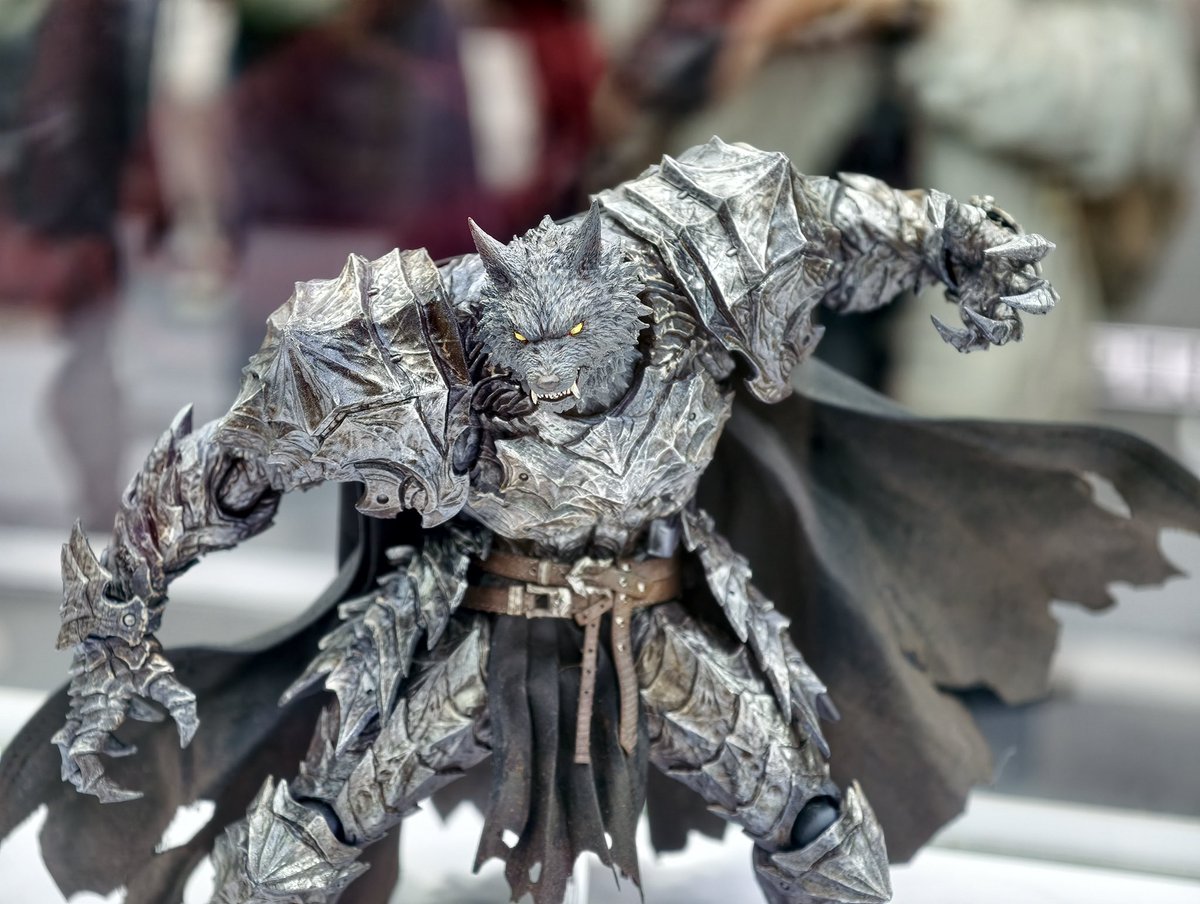 UniverseChew's tweet photo. vtoystudio 1/12 Gravity Garden Series：
Ashen Wolf https://t.co/wl2SDKrnTc