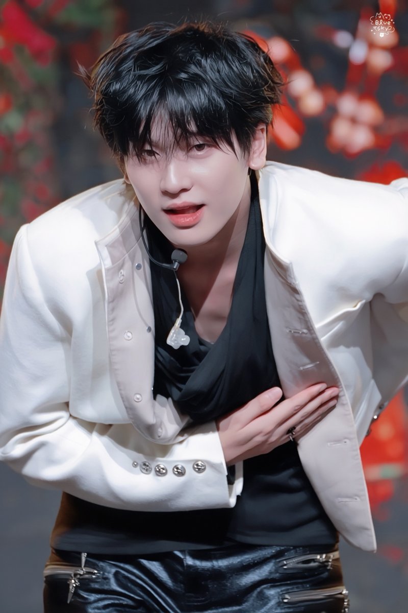 BluSky_watcher's tweet photo. เจ้าชายเซินอี้เซิ่ง 👑

#申义晟 #ShenYisheng #SHEN #เซินอี้เซิ่ง #NexT1DE_SHEN https://t.co/g362Se6lgG