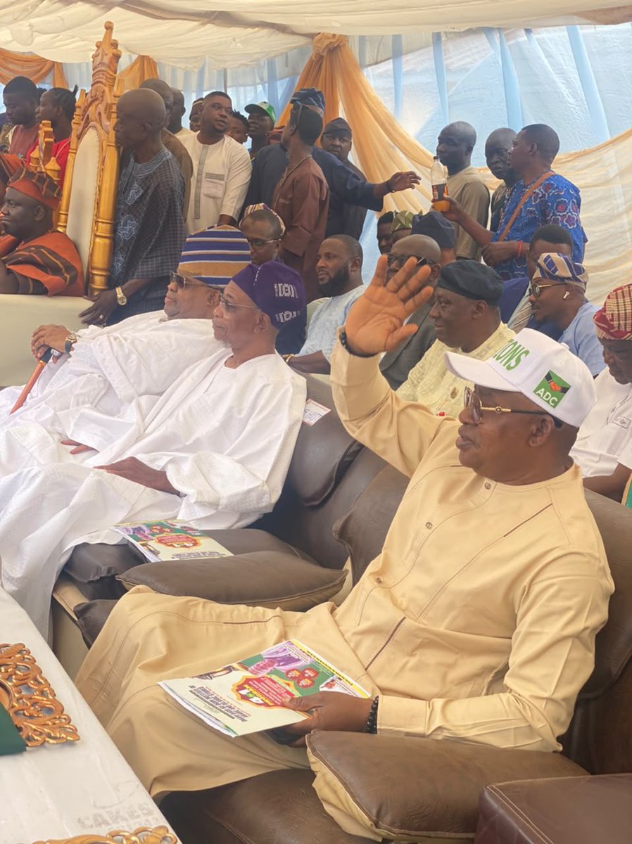 Samadeniran9's tweet photo. Adeleke, Alaafin endorses Solutions 🚀💪 https://t.co/o3wODW7IpA