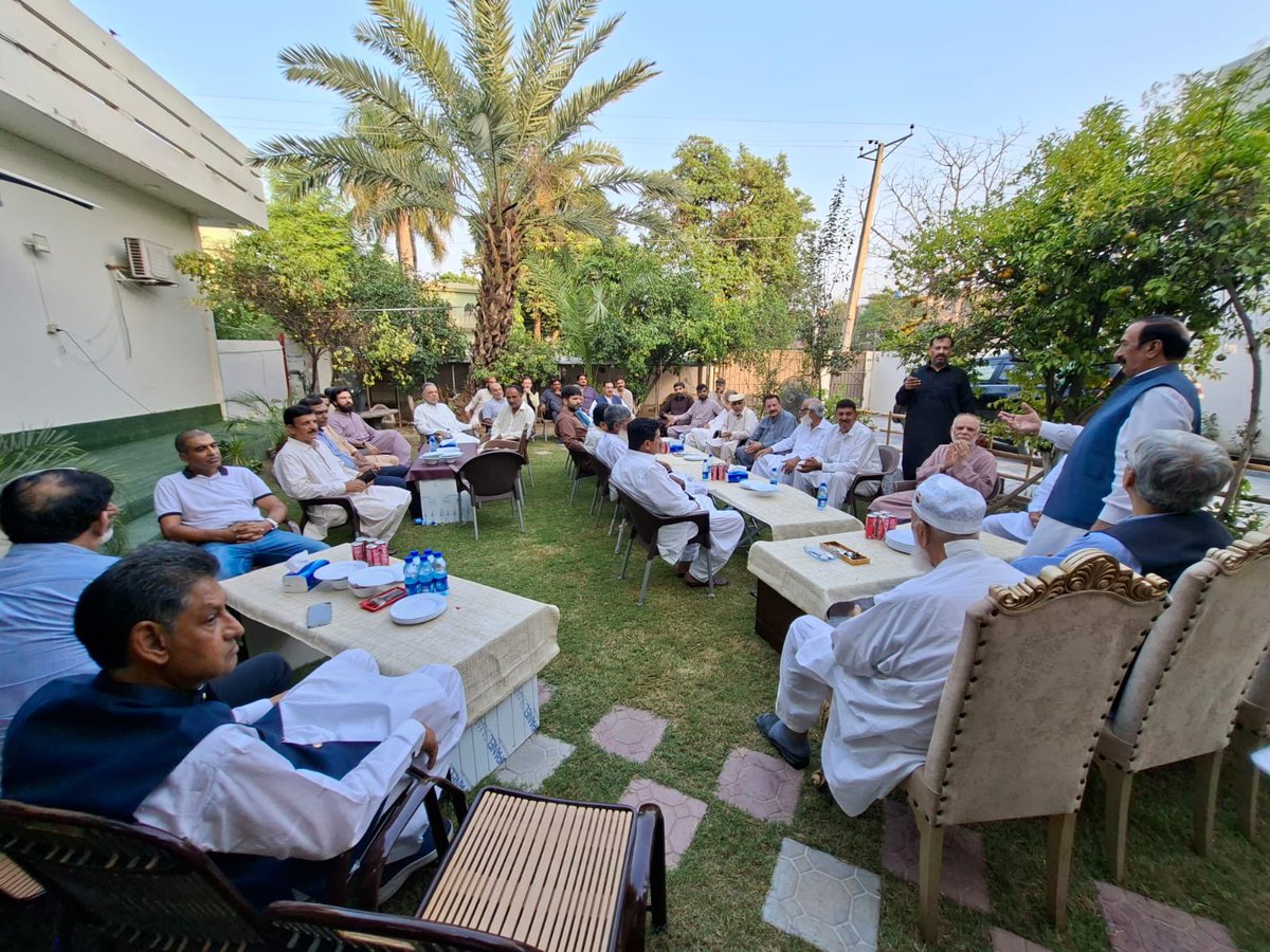ThePMLNGrw's tweet photo. انشااللہ ایم این اے 77 راشد بشیر ورک کی الیکشن کمپین عبدالمجید چیمہ کونسلر کینٹ کی طرف کارنر میٹنگ
#NA77 #PMLN #Gujranwala https://t.co/9NlDe8qf2i