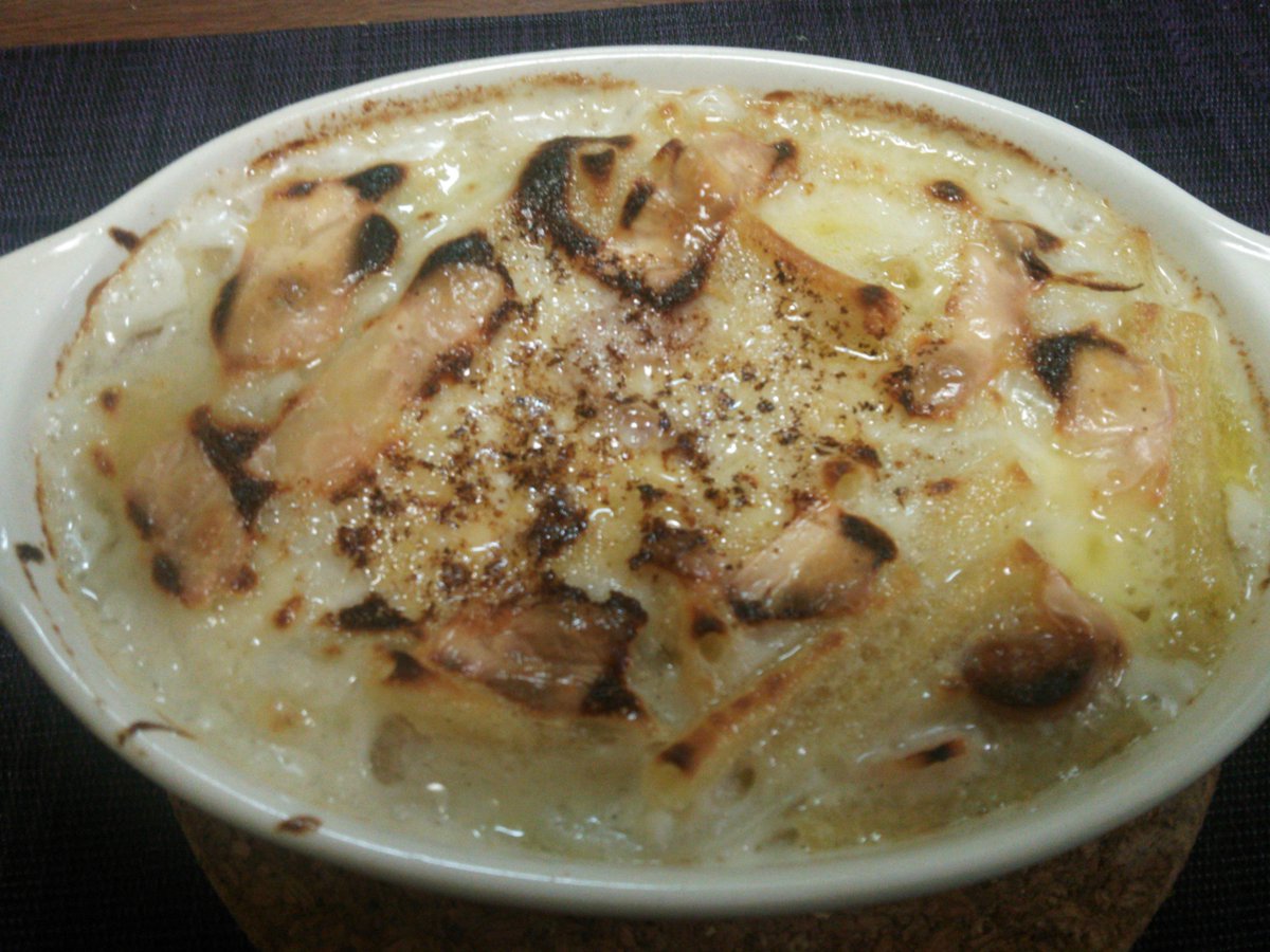 srkkramen's tweet photo. グラタンはライヴ感が大事v(・∀・*)🍴 https://t.co/Zp01FEMz2A