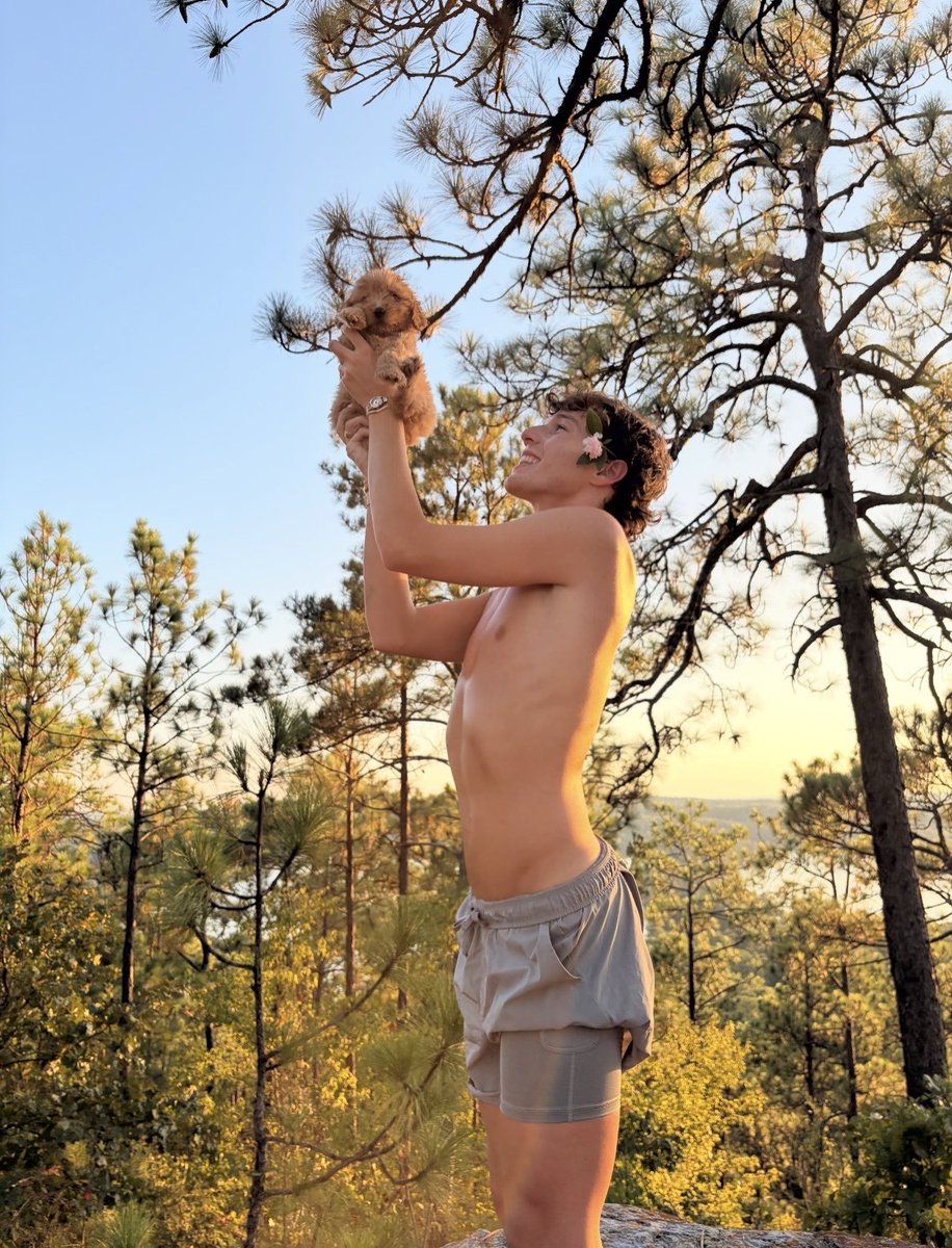 just_harth's tweet photo. just to clear something uppp—- as of rn I am still fully management free. everything is don’t solely by me🫶🏼🥺🥰
#gayorn #twink #college https://t.co/4SPfqcWJ5V