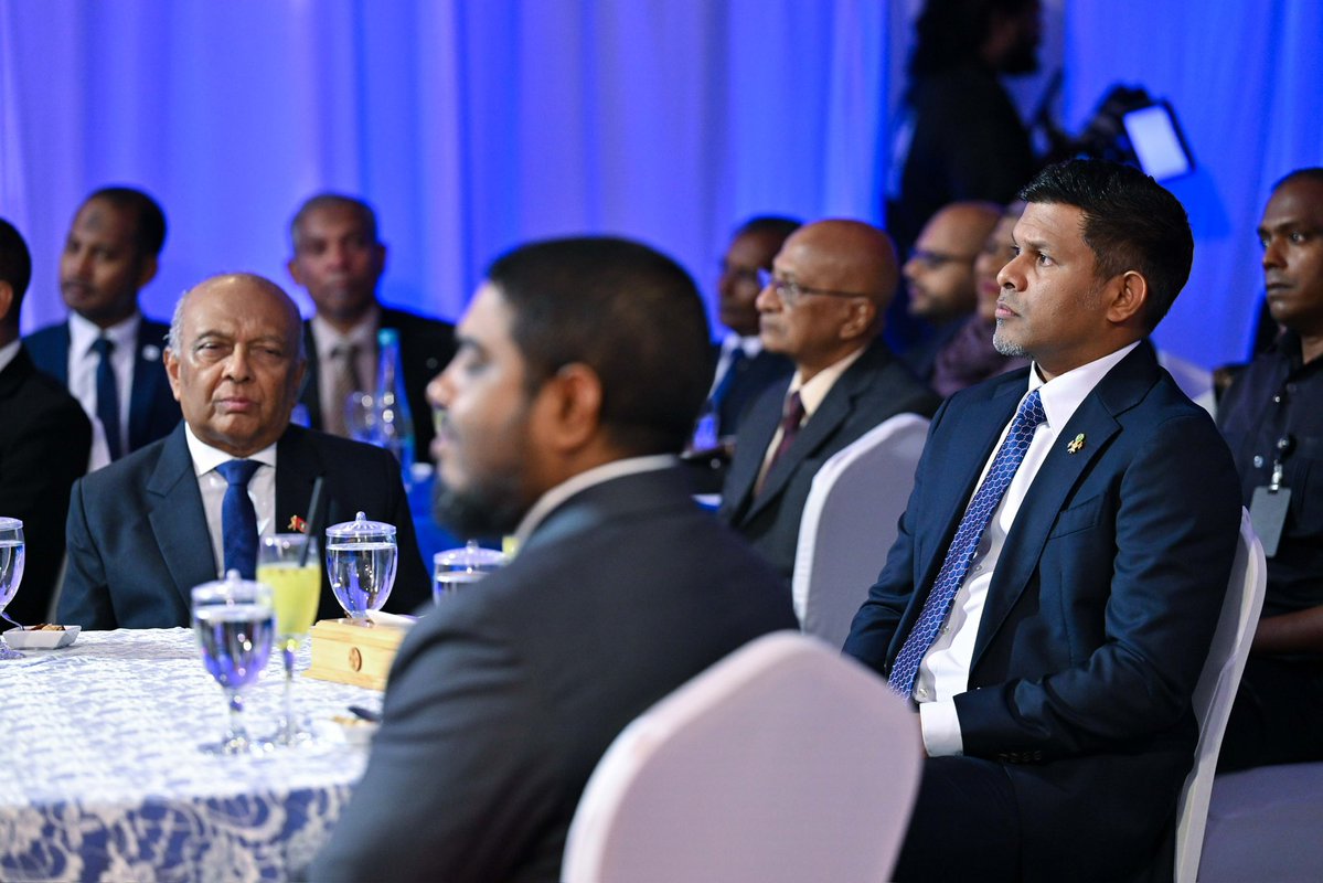 presidencymv's tweet photo. Vice President Uz @HucenSembe attends the Villa College’s Student Achievement Awards 2026, presenting the Qasim Ibrahim Excellence Award to postgraduate students in recognition of their academic achievements. https://t.co/glrJ20XMYW