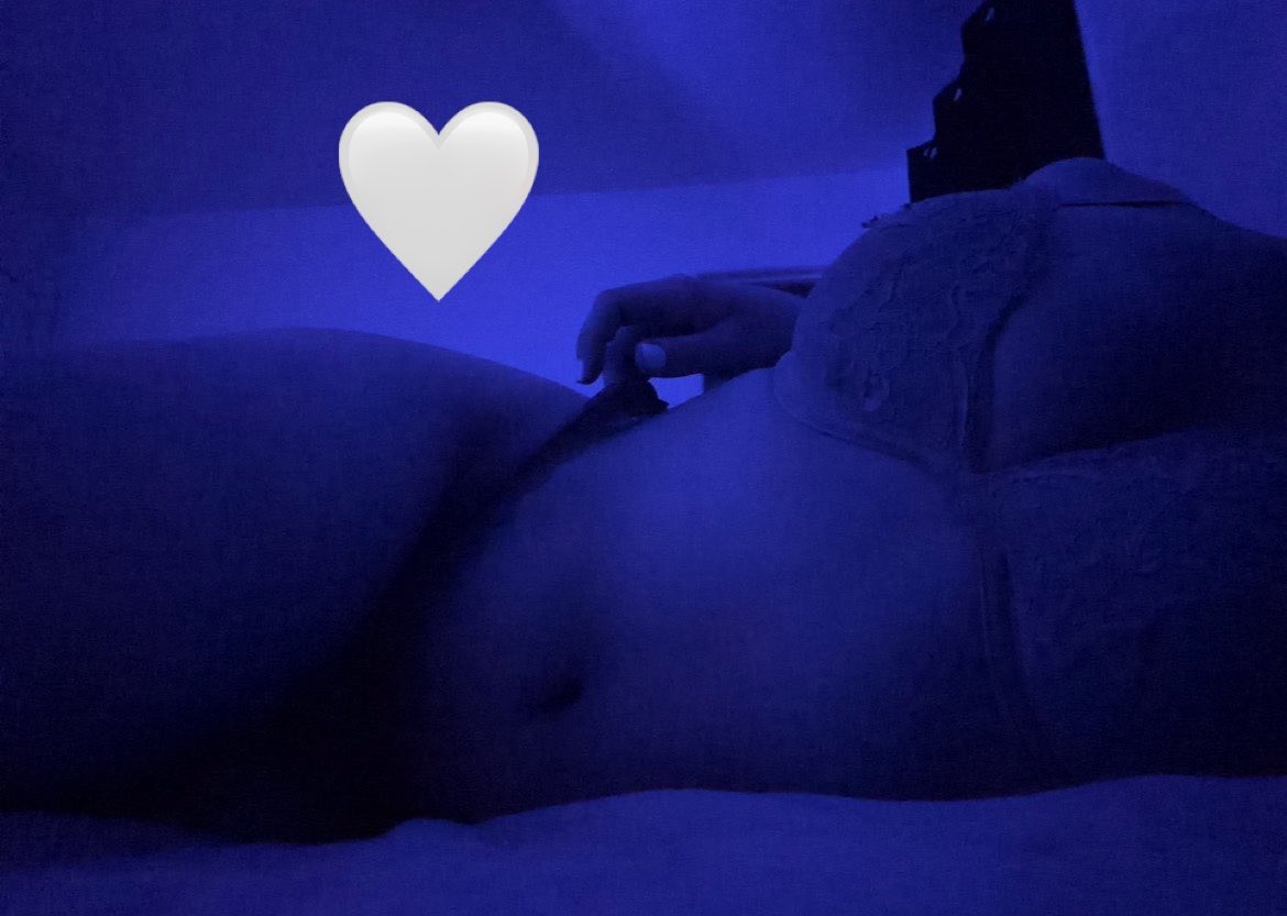 leaf_faye_'s tweet photo. does anyone want to be my puppy?🤍

#findom #finprincess #puppy https://t.co/SunA0VC4Nx