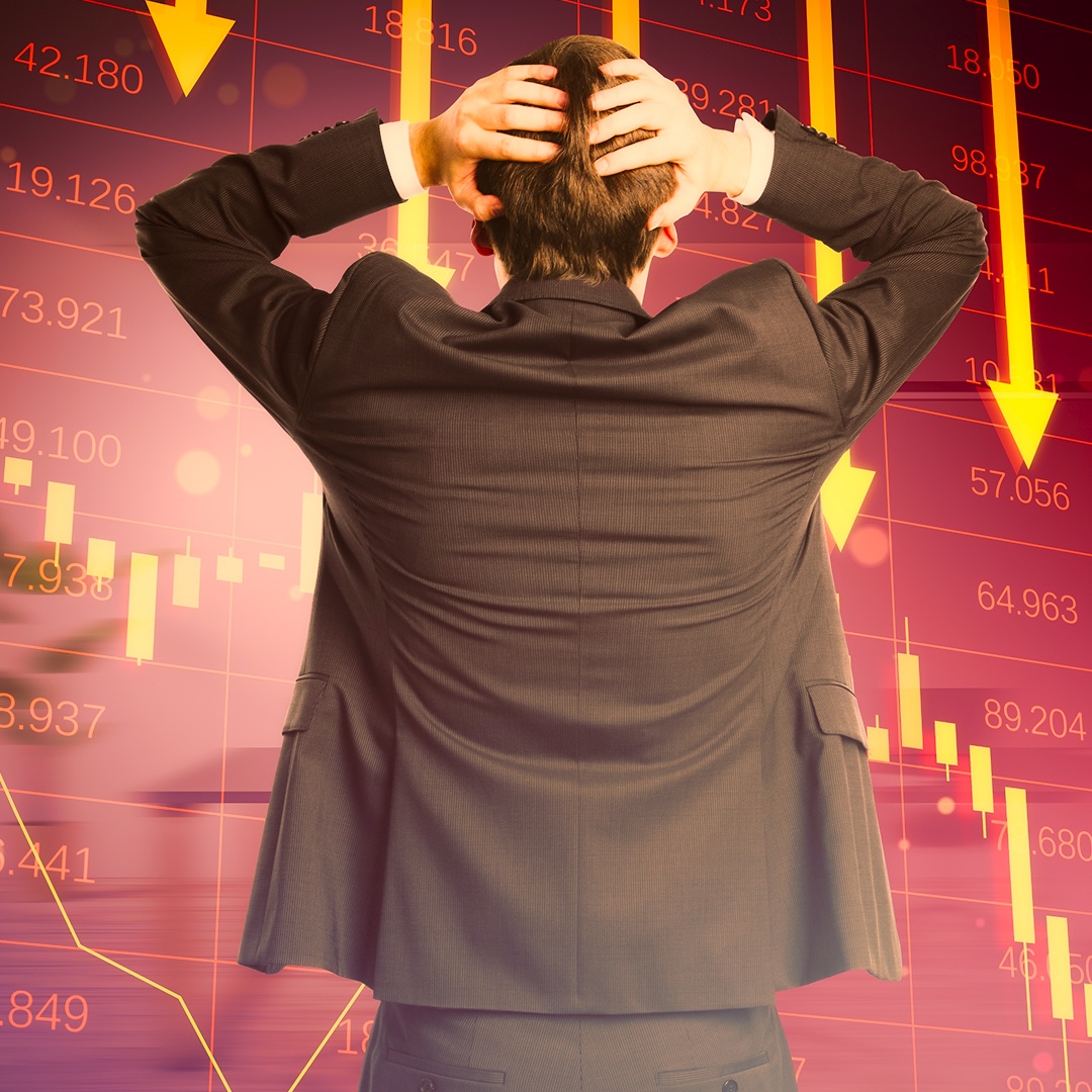 Pumpfunbot_dev's tweet photo. Hedge funds are sitting on roughly $1.2 trillion in one of the Treasury market’s biggest leveraged trades

The strategy involves buying US Treasuries while shorting Treasury futures to capture tiny price differences https://t.co/gW8FUYA35L