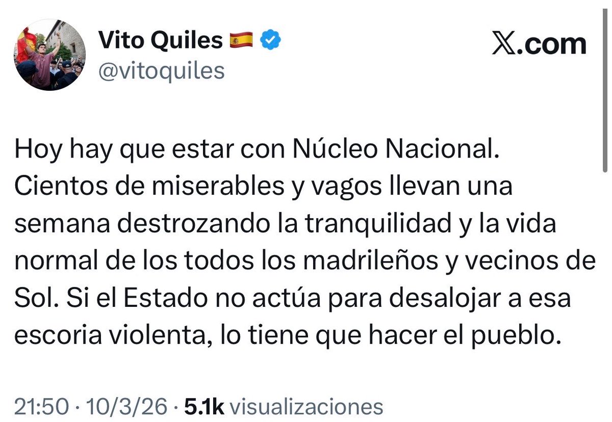 nenedenadie's tweet photo. 🚨 Esto es gravísimo.

⭕️ Vito Quiles dice que hay que estar con Núcleo Nacional y pide desalojar a quienes se manifiestan por la vivienda, a los que califica de “escoria”. 

▪️¿Está llamando a la violencia contra la acampada?

▪️¿Dónde está la Fiscalía? ¿Dónde están los límites?