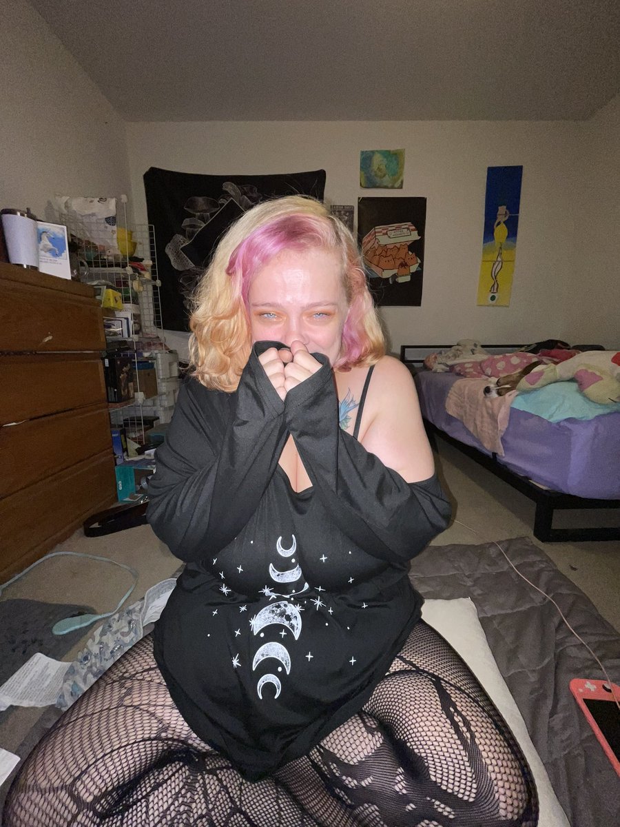 MonsterSlutMutt's tweet photo. New profile pic !! https://t.co/stX0y1Pqtf