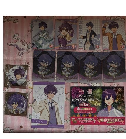 xw9dwA's tweet photo. @l3izq7 はじめまして
固定のものとは異なり申し訳ないのですが当方画像のグッズを所持しているのですがお求めのものはございますでしょうか？
もしお取引可能であれば希望のもののお値段提示させていただきたく思います🐰0506 https://t.co/7SNg51gfHu