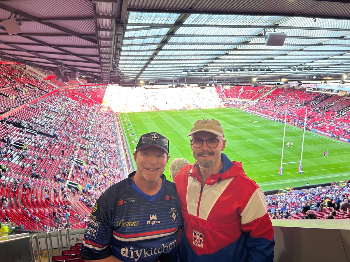 TalkingTrinity's tweet photo. Our 53rd Major Final together vs Our 1st Major Final together.

We’re in absolute dream land, indescribable feeling. 

From undesirable to undeniable - the Wakefield Trinity story. Balled my eyes out at full time, sheer elation.

Thank you ♥️ forever grateful

#UpTheTrin
#Champions
