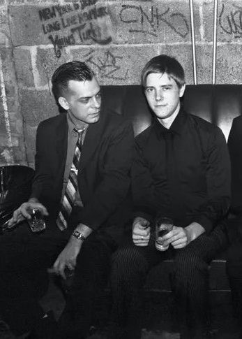 innietterfly's tweet photo. paul banks and sam fogarino wedding (2001) https://t.co/yo1rWjcyEI
