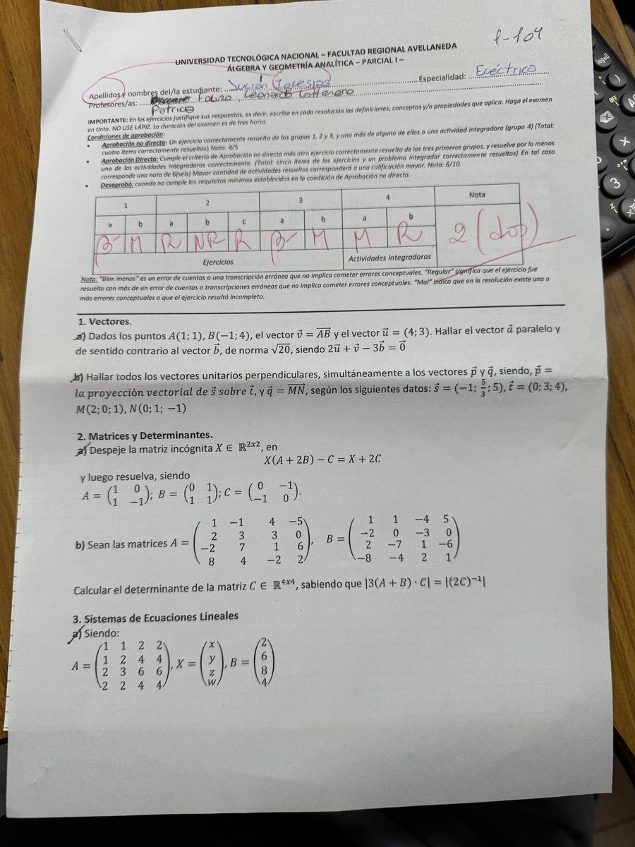 Nicotera43's tweet photo. ese examen de mi amigo al cual le corrigieron hasta el nombre https://t.co/fsrLZB2YsU