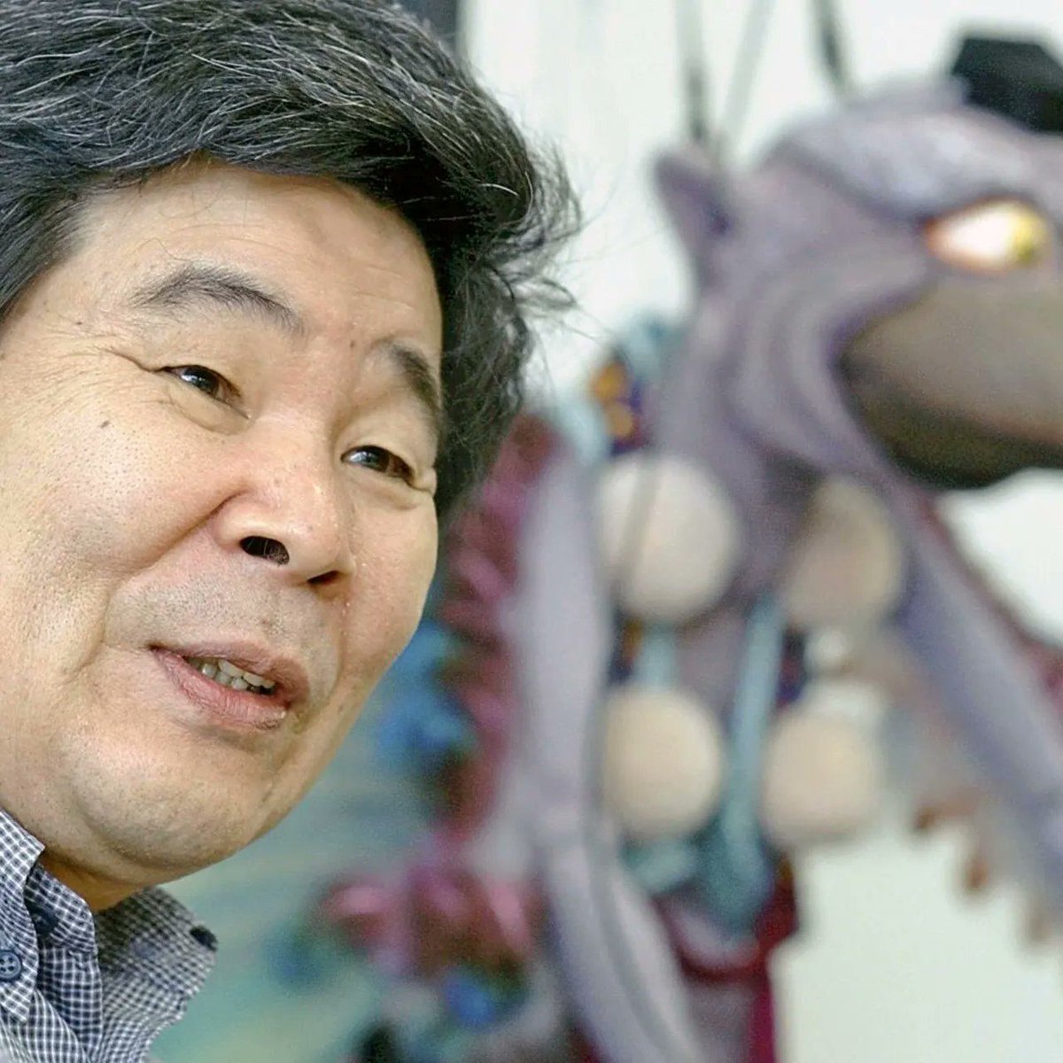 gen_ghibli's tweet photo. «La guerra es horrible, mueren niños, y esto rara vez aparece en pantalla. Que sea una película de animación no significa que deba evitar que los espectadores, incluso los más pequeños, tomen conciencia de la realidad».

🗨️ Isao Takahata
sobre 'La tumba de las luciérnagas' https://t.co/ydC6E8DNBs
