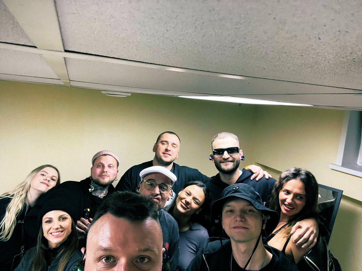 sashasumshit's tweet photo. Ну, мы в Ульяновске, короче!
#lugang https://t.co/m2sIe8xvZM