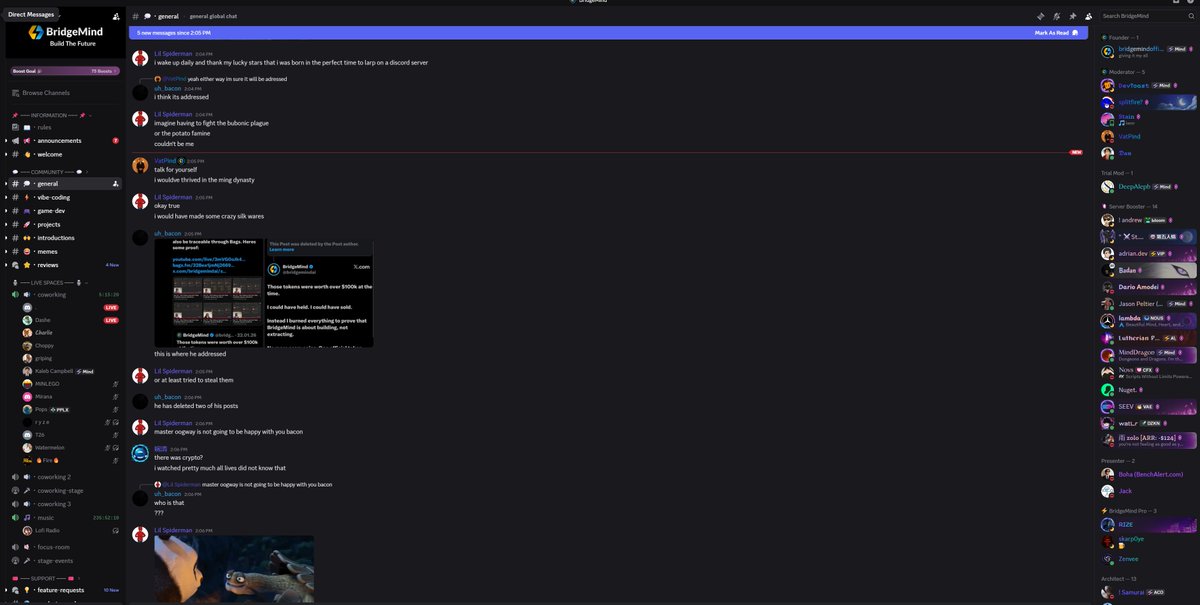 SIoHoopsFan's tweet photo. @Dlassche1 @0xDiamond_ @theo This is how his current discord is no crypto channel, and he's deleted many tweets, and nuked almost all the evidence from his discord, and is currently deleted older messages on there now. https://t.co/RqCw9DoD0R