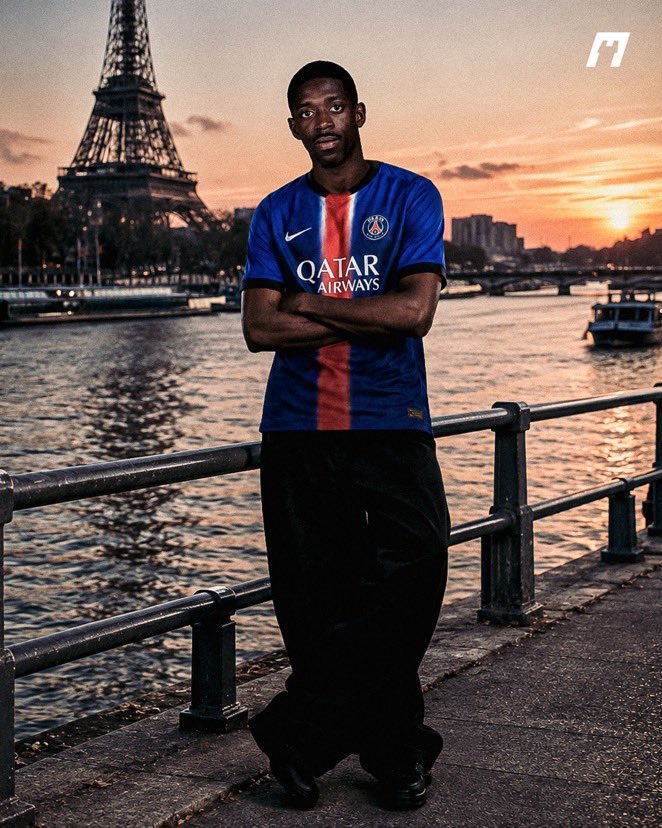 MegaPSG_'s tweet photo. 🔴🔵 Voici une idée de ce à quoi devrait ressembler le maillot domicile 27/28 sur les joueurs 👕

(@whatthekit_x via @Footy_Headlines) https://t.co/bWSvLFT37b