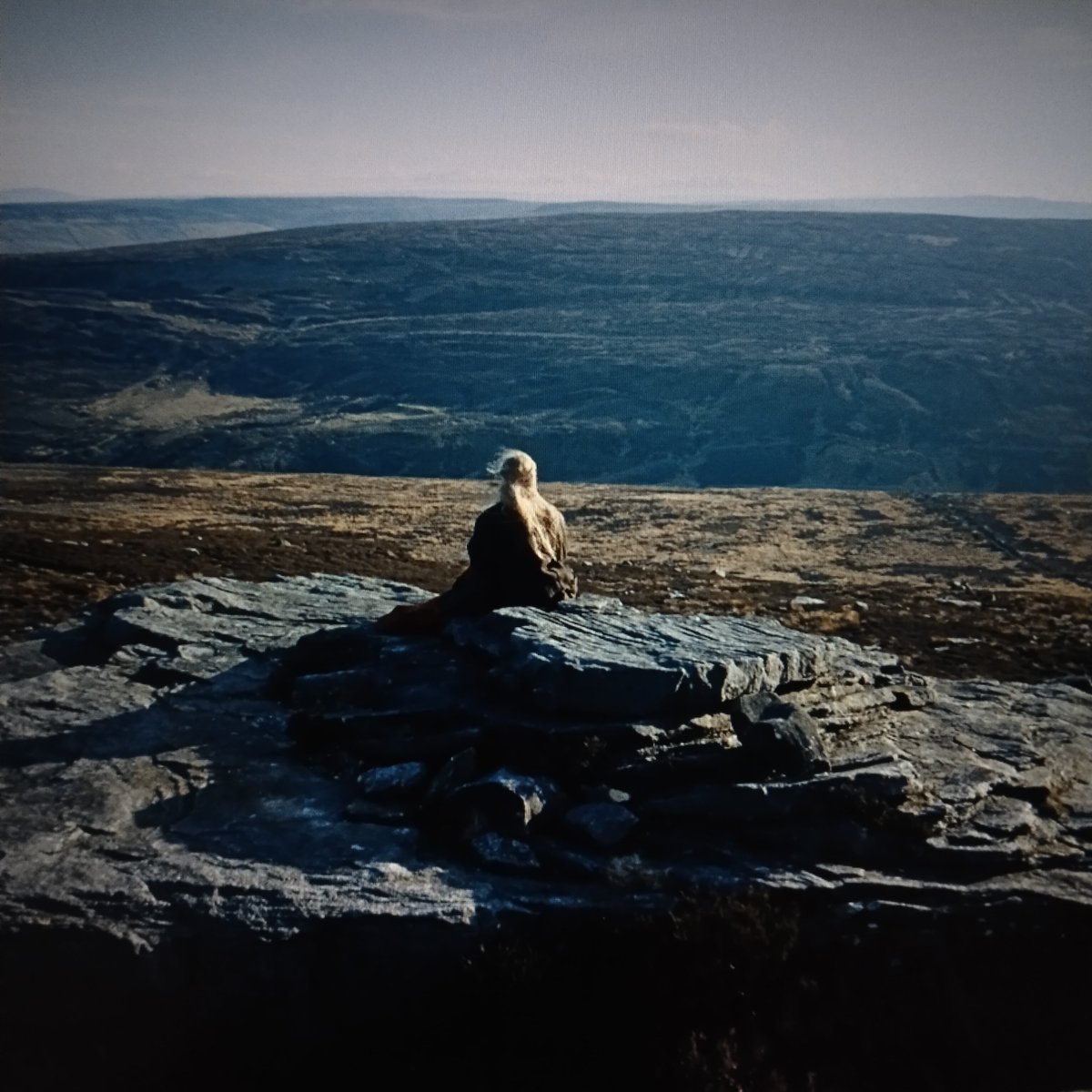 Sup_Varshini's tweet photo. Watched "#WutheringHeights" for these views.. 🏔️🍃⛰️
Also I thought they'd play Everything is romantic!! I was waiting for it because of all the edits... https://t.co/RZNE7fCHQm