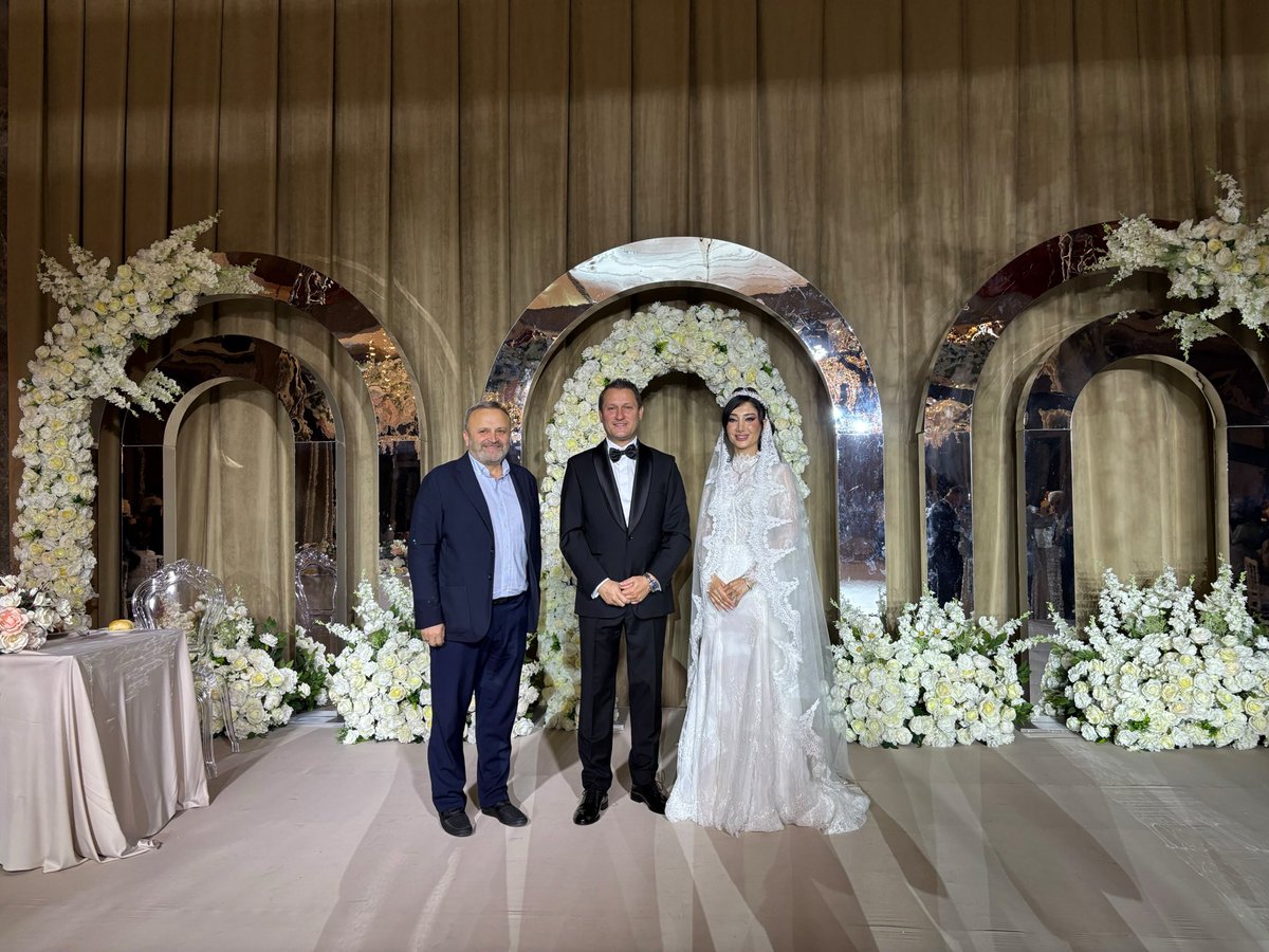 MustafaY_K's tweet photo. Geçmiş dönem belediye meclis üyemiz İsmail Albayrak ağabeyin oğlu Orhan ve Genel Merkez Gençlik Kolları MKYK Üyemiz Ecrin Nazlı İnan’ın mutlu günlerinde yanındaydık.

Gençlerimize bir ömür boyu mutluluklar diliyorum. https://t.co/1L4bmaefP1