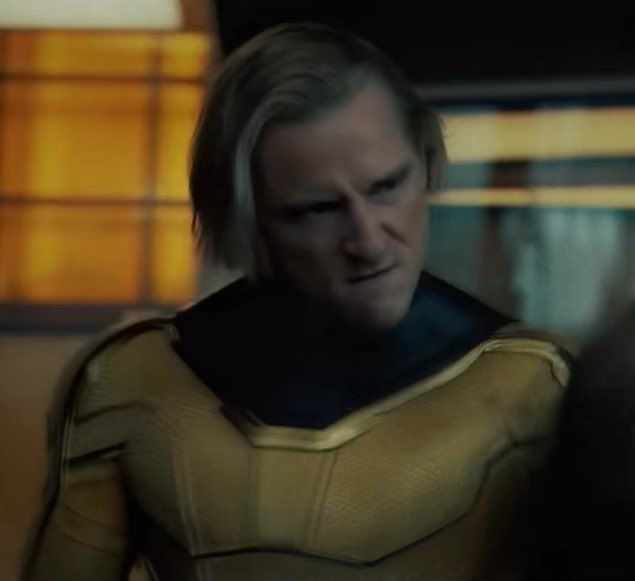 wildflower_2's tweet photo. grrrr so fierce so scary golden guardian of good or whatever https://t.co/QzCDOs31N1