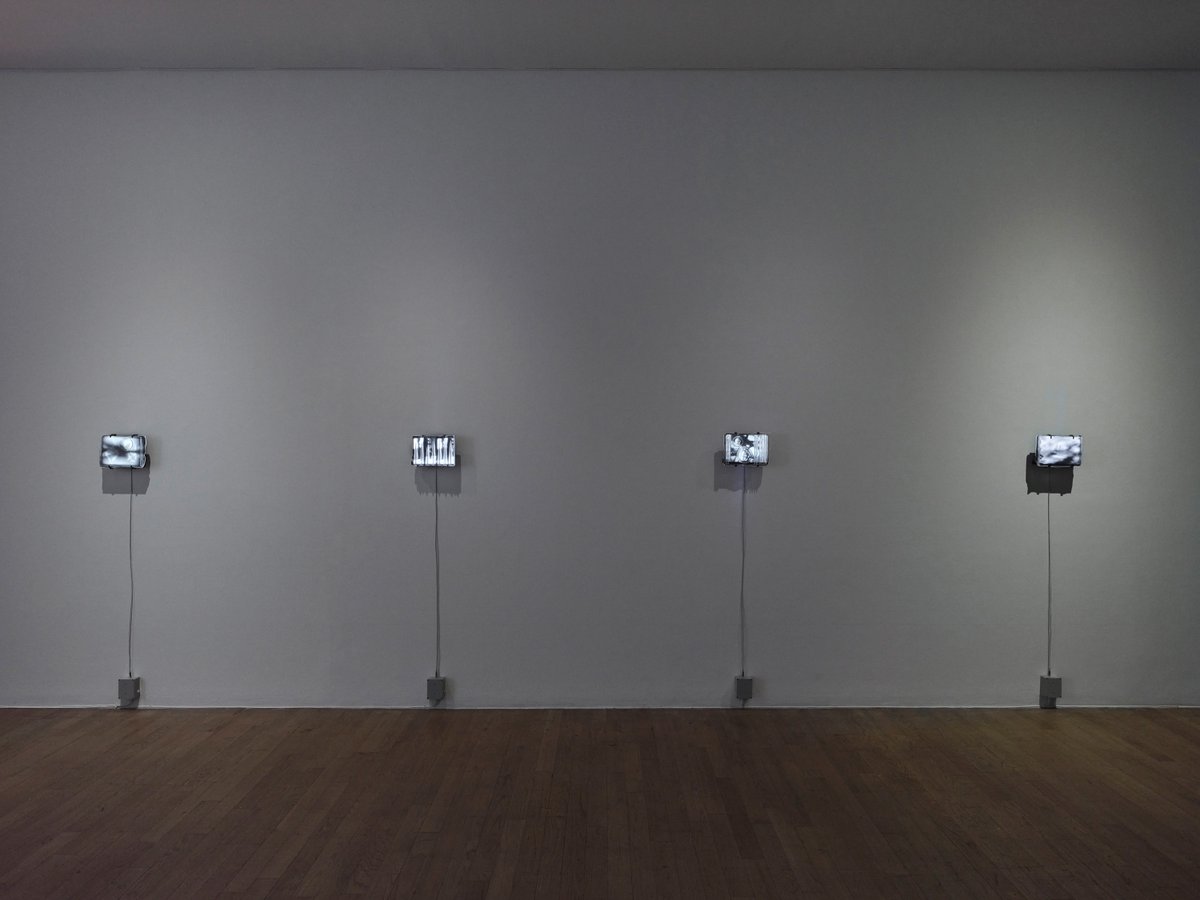 bitforms's tweet photo. Check out the great installation views of ReLensing, Jennifer &amp; Kevin McCoy’s solo exhibition at bitforms gallery. 

On view through Oct 17
Gallery hours: Tue - Sat 11 AM–6 PM.

Photos courtesy of Yi Hsuan Lai https://t.co/i29lfyJU2N