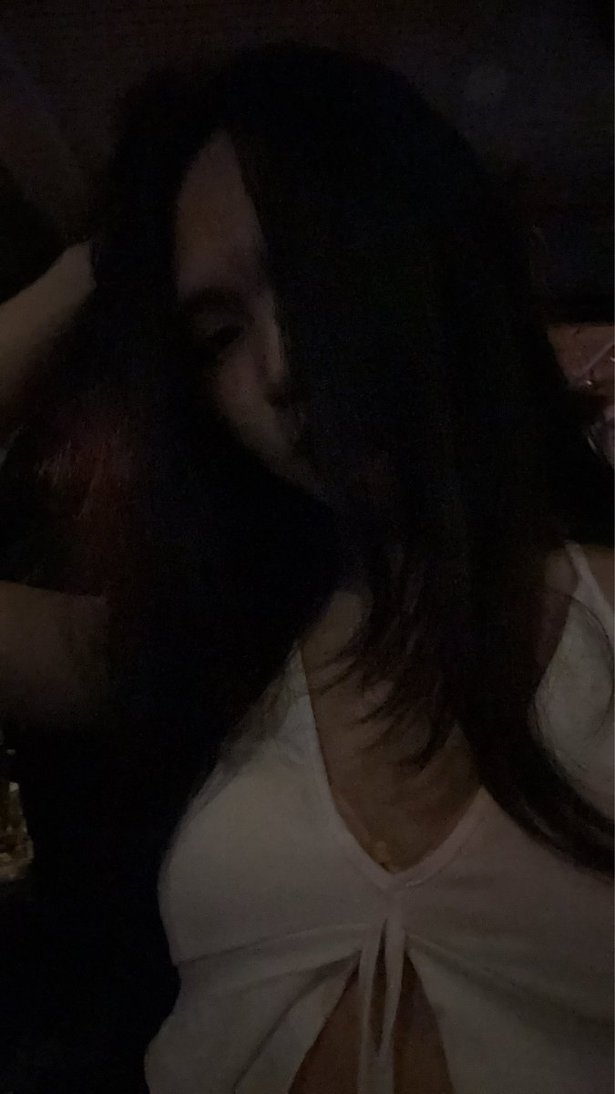 warinlonelyy's tweet photo. เมาาา https://t.co/blrJVVV4Am