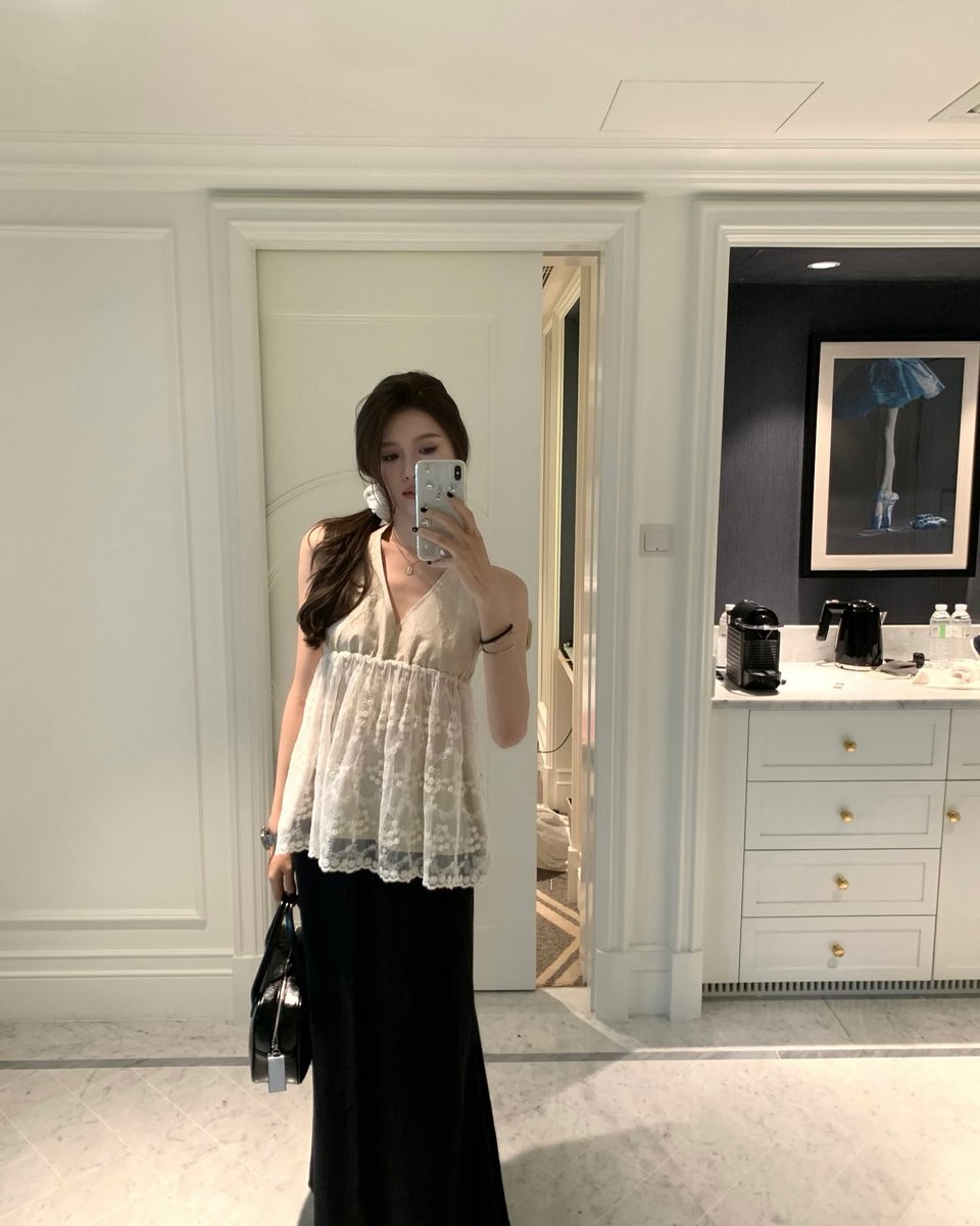 HelioPulga's tweet photo. 男の友情は、言葉なんてなくても通じ合えるもんだよな。これってあるあるだよね。 👇👊
lCyu https://t.co/6KkSSDjvWX