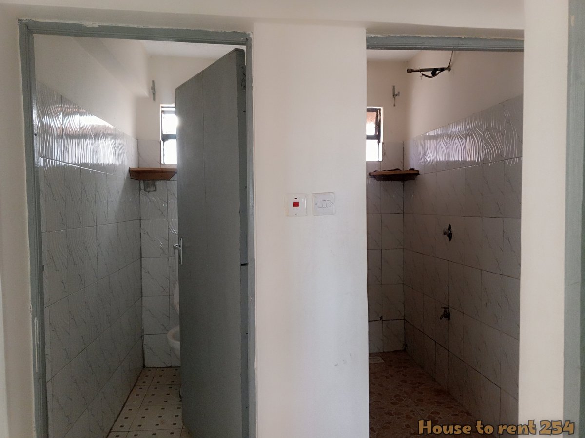 House2Rent254's tweet photo. 🏡🔥 COMFORTABLE 2-BEDROOM APARTMENT FOR RENT – KINOO! 🔥🏡
💰 Rent: Kshs 18,000/Month
📍 Location: Kinoo
📞 Call/WhatsApp: 0718074246

#TheUrgentAgenda #Olise #HMIS #Italy #politrackafrica #irrigationprogressKe #MrEmpty #KenyaFoodSecurity #AFLEWO2026 #MweziWaBaba #NothingToOffer https://t.co/zkEOO2mSCr