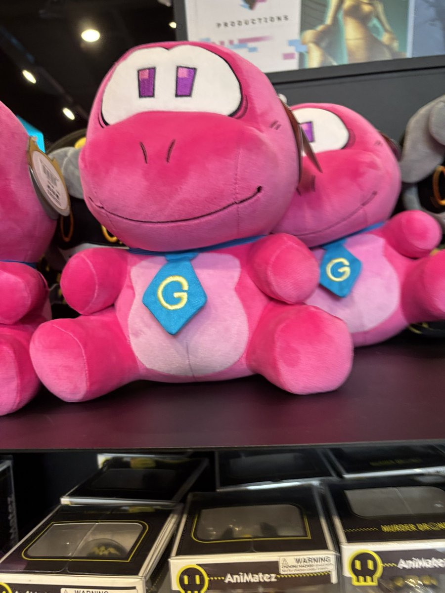 wurms4ever's tweet photo. hot topic is selling chimptopia plushies now https://t.co/KLW9YTkjTq