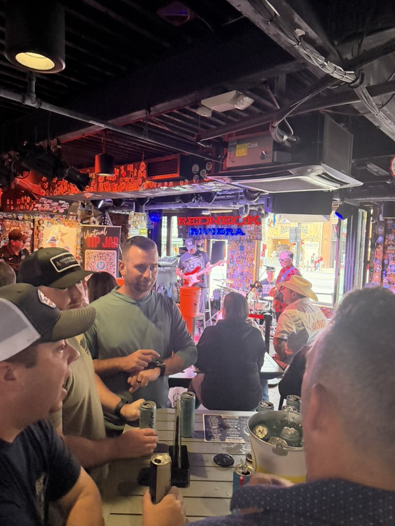 CorkySwift2's tweet photo. It’s a cloudy day but packed at the @RedneckRiviera @rnrbarnash today. 🥃🇺🇸🤠🎶 https://t.co/AEeVzvDBUB