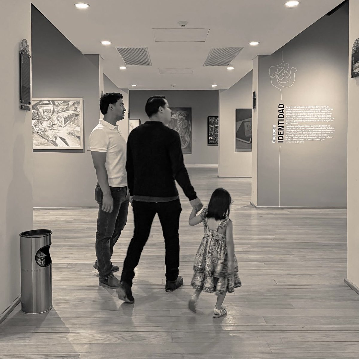 museoarocena's tweet photo. Museo Arocena. Mi lugar❣️

📸 Gracias por compartir sus visitas, sus fotos y esos momentos que hacen que cada visita sea diferente.

📲 ¡Tú también etiquétanos en tus fotos y comparte tu manera de vivir el arte y la historia en el Arocena! 😃✨ https://t.co/KeF2zM3ROo