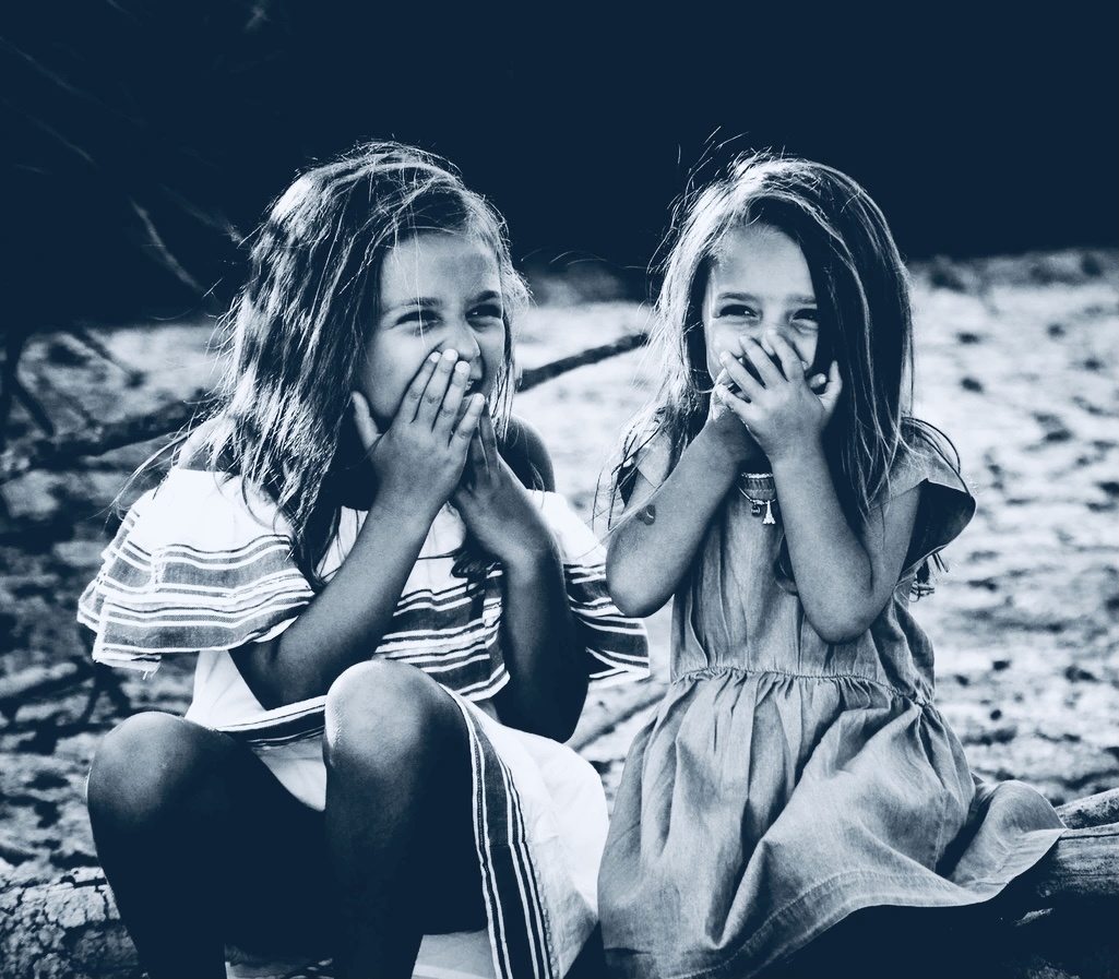 DanielaFauyj's tweet photo. Aunque la distancia nos separa, cada "buenos días" y cada "buenas noches" tuyo me calienta el corazón. Nuestra conexión no se mide por los kilómetros, sino por el cuidado que enviamos cada día. Te extrao mucho!， https://t.co/dibYUlI1R9