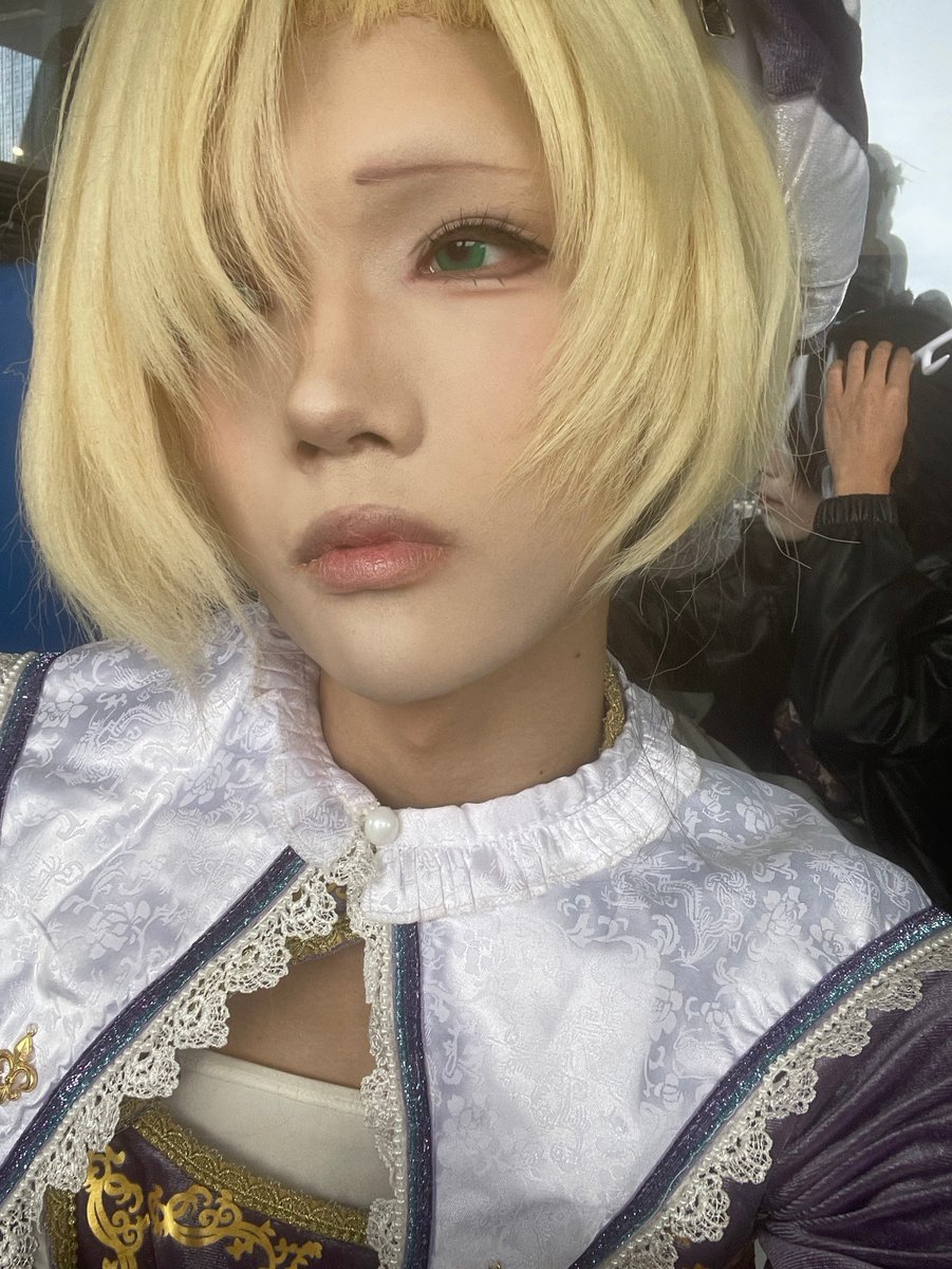 cheng090909's tweet photo. Help me to breathe
#男娘 #贞德 #cos https://t.co/Bij2NKwFap