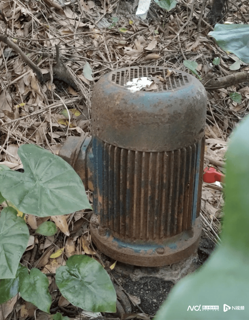 DaisyHudsoihmt's tweet photo. This pump is so run-down, the work has become totally useless! https://t.co/tiSdUcBJ0j