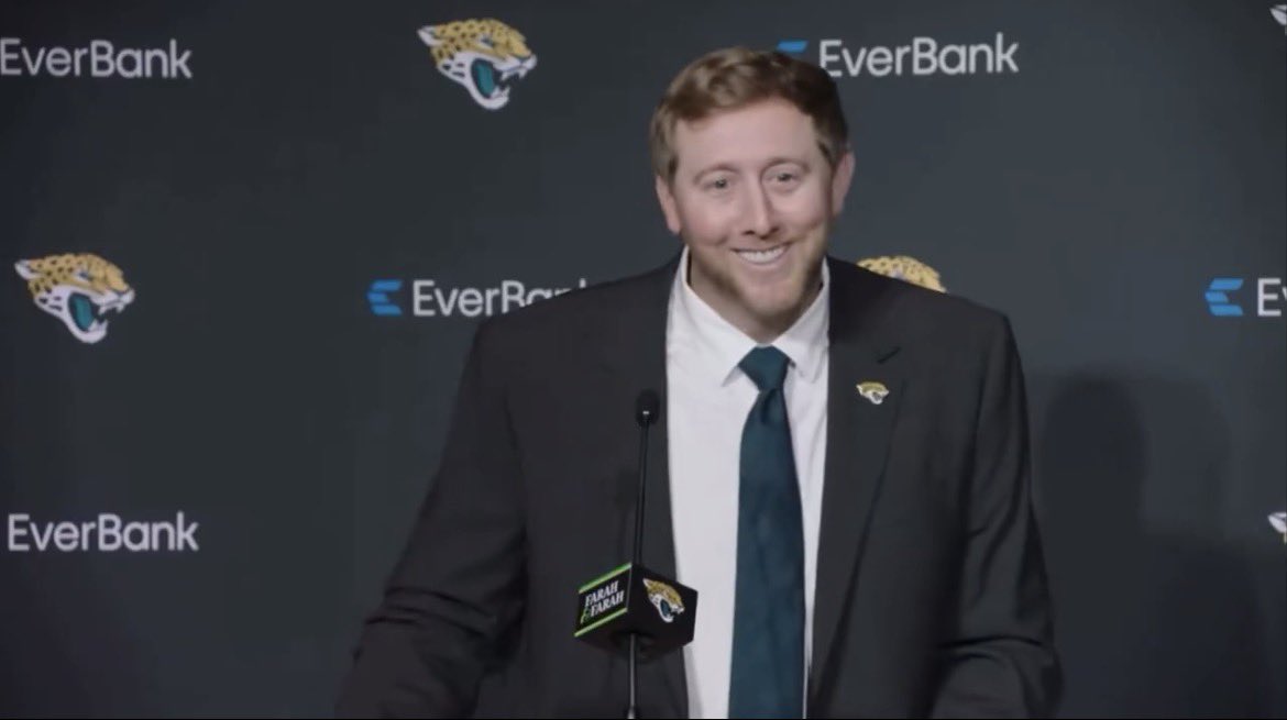 Shoesnsports_'s tweet photo. Being a HC is hard …

1 year in https://t.co/sU17l01iPE