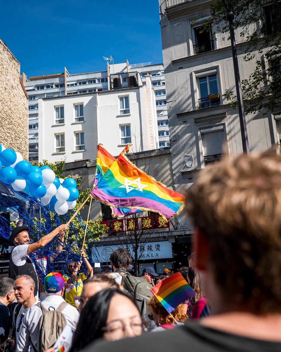 rachelflore's tweet photo. Libres et fiers d’aimer. 
🌈 #PRIDE2026 https://t.co/zOUnZ9aqmA