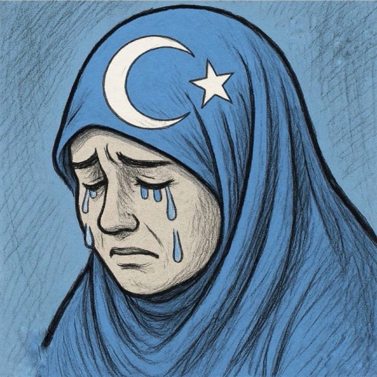 Uyghur_Report's tweet photo. “Ey Türk oğlu!

Doğu Türkistan’da çığlık var, ama dünya sağır!
Yetimin gözyaşı, ananın feryadı, yiğidin suskunluğu var orada… Unutma ki bir soy, bir kan, bir iman bağlıyor bizi birbirimize!

Bir millet, köklerinden koparılıyor!
Bir dil, unutulmaya zorlanıyor…
Bir tarih, silinmek isteniyor…

Ey Türk oğlu!

Sen ki Bilge Kağan’ın, Alparslan’ın, Fatih’in torunusun…
Mazluma kol, zalime set olmayı bilirsin!

Uyan!

Çünkü Doğu Türkistan, seni bekliyor!
Unutma:
Bir gün susarsan, her gün susturulursun.
Bir gün görmezden gelirsen, sonsuza dek kör olursun.

Gök Bayrak yere düşerse, Ay Yıldız da utanır…”

#DoğuTürkistan