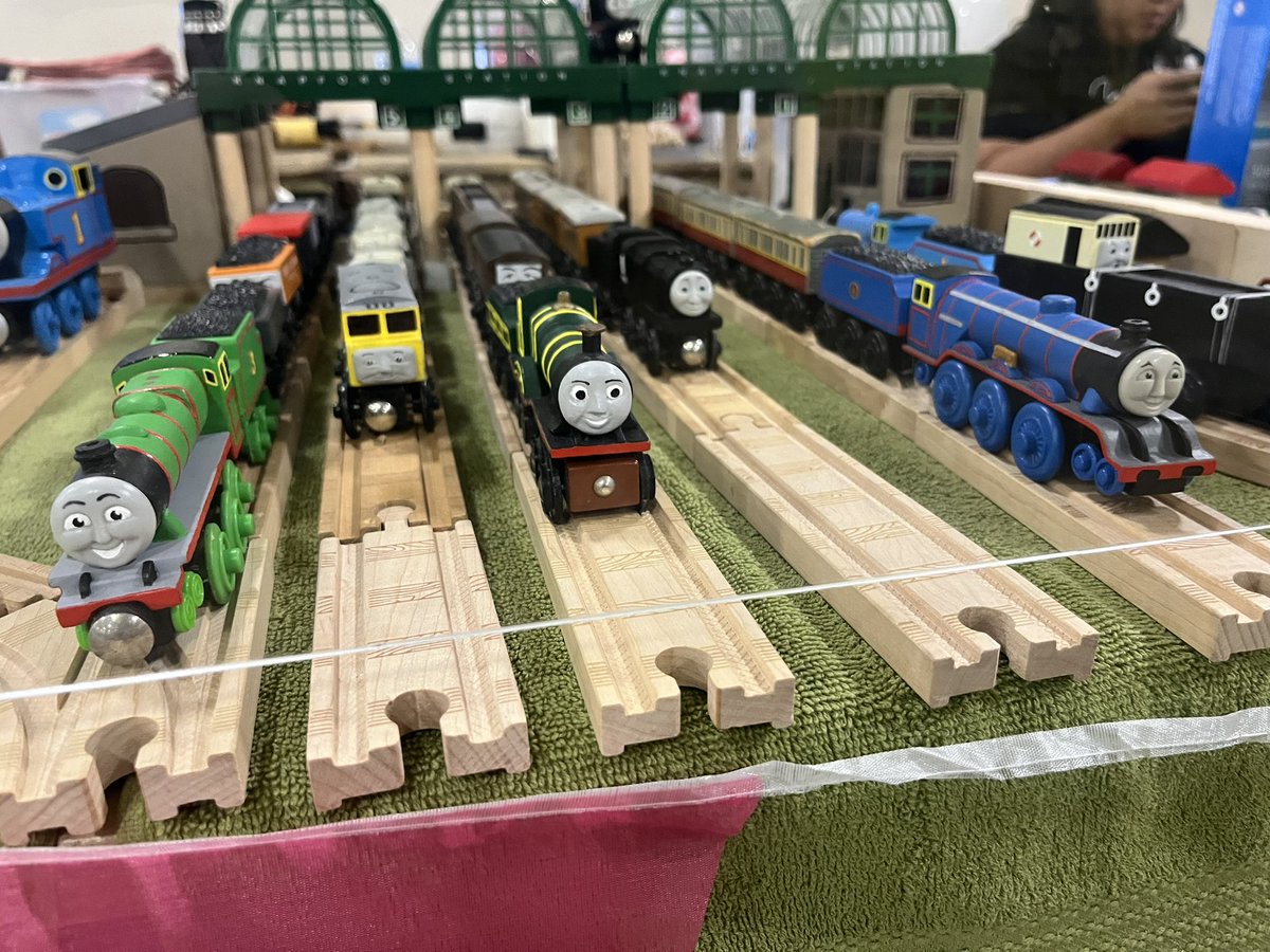 Tomm_Asss's tweet photo. I’m very proud to announce I’m displaying here this weekend at Del Mar‼️

It’s my first time having a whole half table to show off my work and it’s been so special talking to all the people here.

Definitely a memory I’ll never forget♥️ https://t.co/usxLgTPVRH