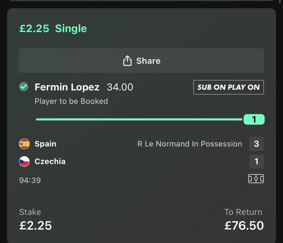 RossPaton12's tweet photo. @A6788C backed lopez in play gahahah, cheating rat i love HIM and you https://t.co/JDtulbrfbO