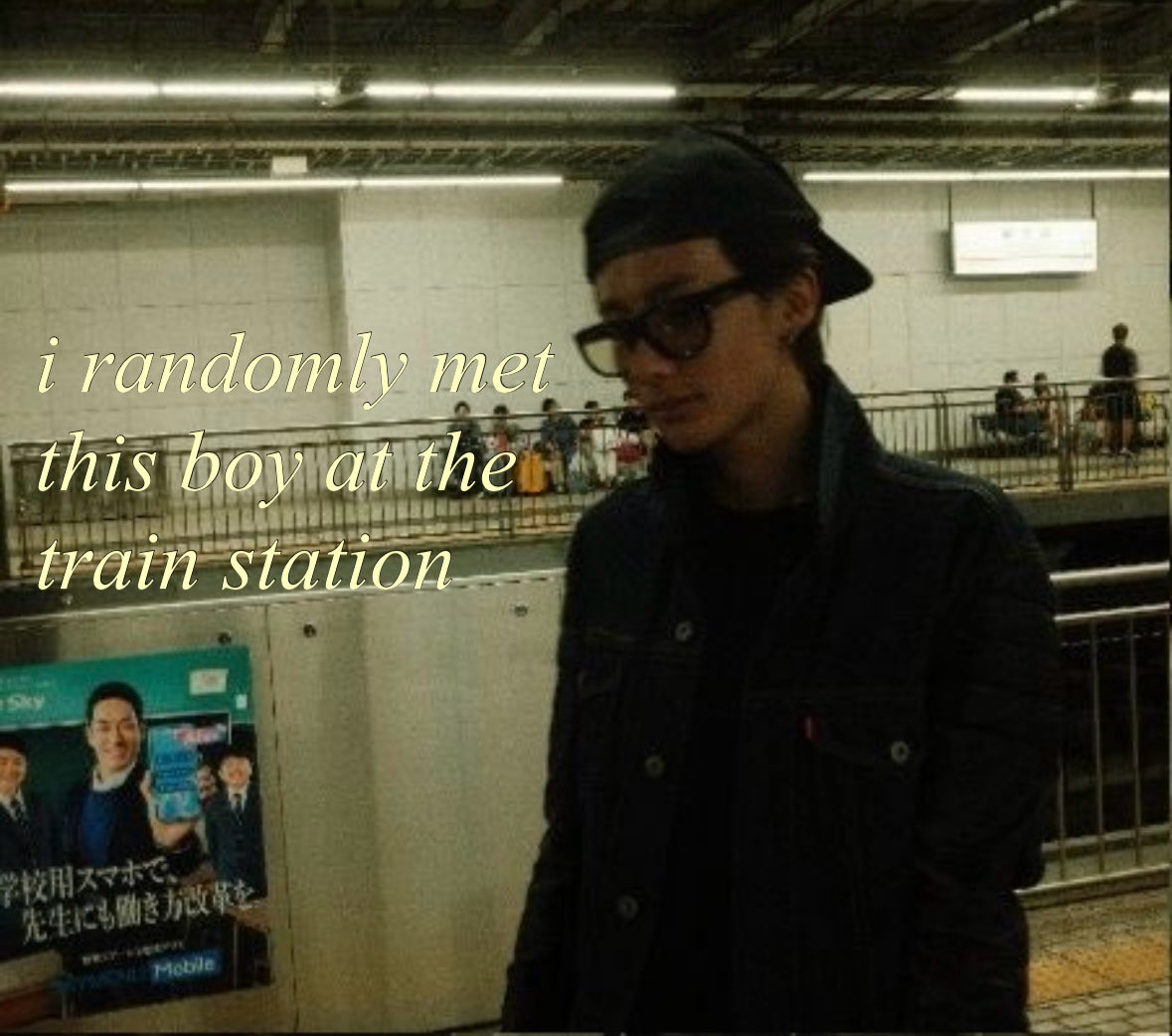 flogwntony's tweet photo. the boy i randomly met at the train station https://t.co/AdApS6XPcV