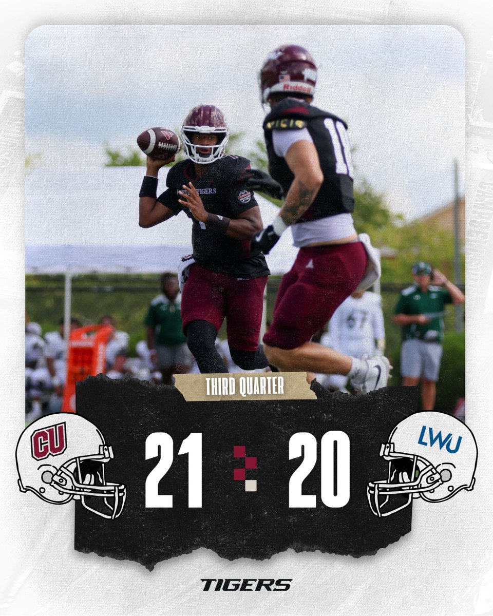 CvilleTigersFB's tweet photo. THIRD QUARTER | The Tigers jump back to lead the game going into the fourth quarter! 

📺 https://t.co/kBGdupb7be 
📻 https://t.co/ugfMogBwHT
📊 https://t.co/v75EoVRLVh
#️⃣ #WeAreCU https://t.co/cjCKcXcT4D