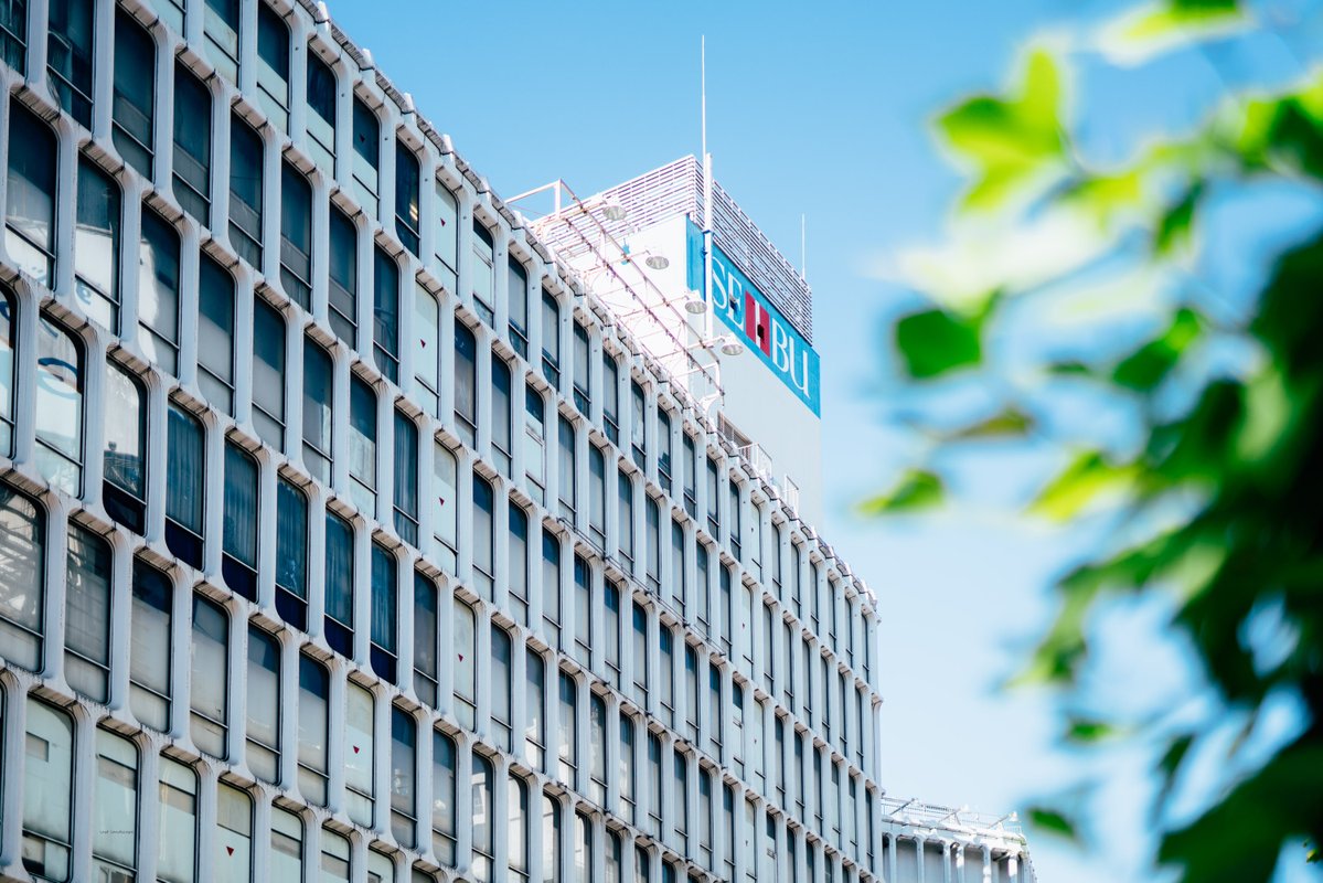last_landscape's tweet photo. 渋谷の記憶が塗り替えられていく…
無くなった風景たち
①東急百貨店本店
②JR渋谷駅ハチ公口駅舎（隈研吾）
③西武渋谷店
④東急ハンズ渋谷店　#渋谷区 https://t.co/vhanxy2Bex