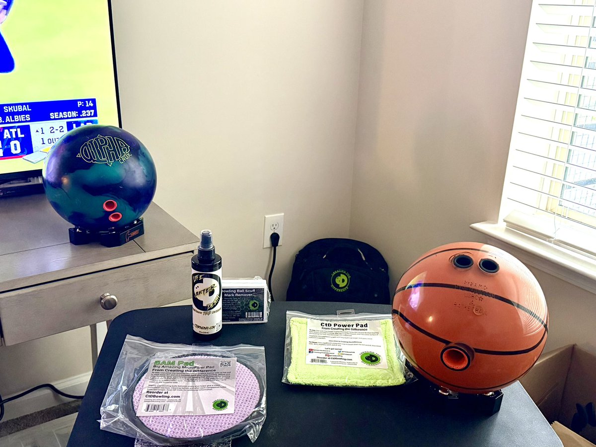 Khamori2k's tweet photo. been learning about how to get the best performance out of my bowling 🎳 equipment more consistently. 

Create The Difference 🔬 teaches you understanding of the game, and their products are great for bowling ball maintenance - thanks for the new drop @ctdbowling 🔥 #TeamCTD https://t.co/odSnZwSHsK