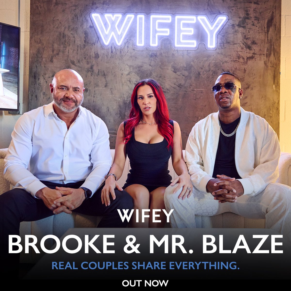 hotwife_BB's tweet photo. OMG! It’s finally here! Y’all go check it out! 💍@wifeyupdates @VIXEN @IAMSLIMPOKE @MrBlaze_Cuckold #hotwife 

https://t.co/7wh3CbK9P2 https://t.co/hFU96eMp2T