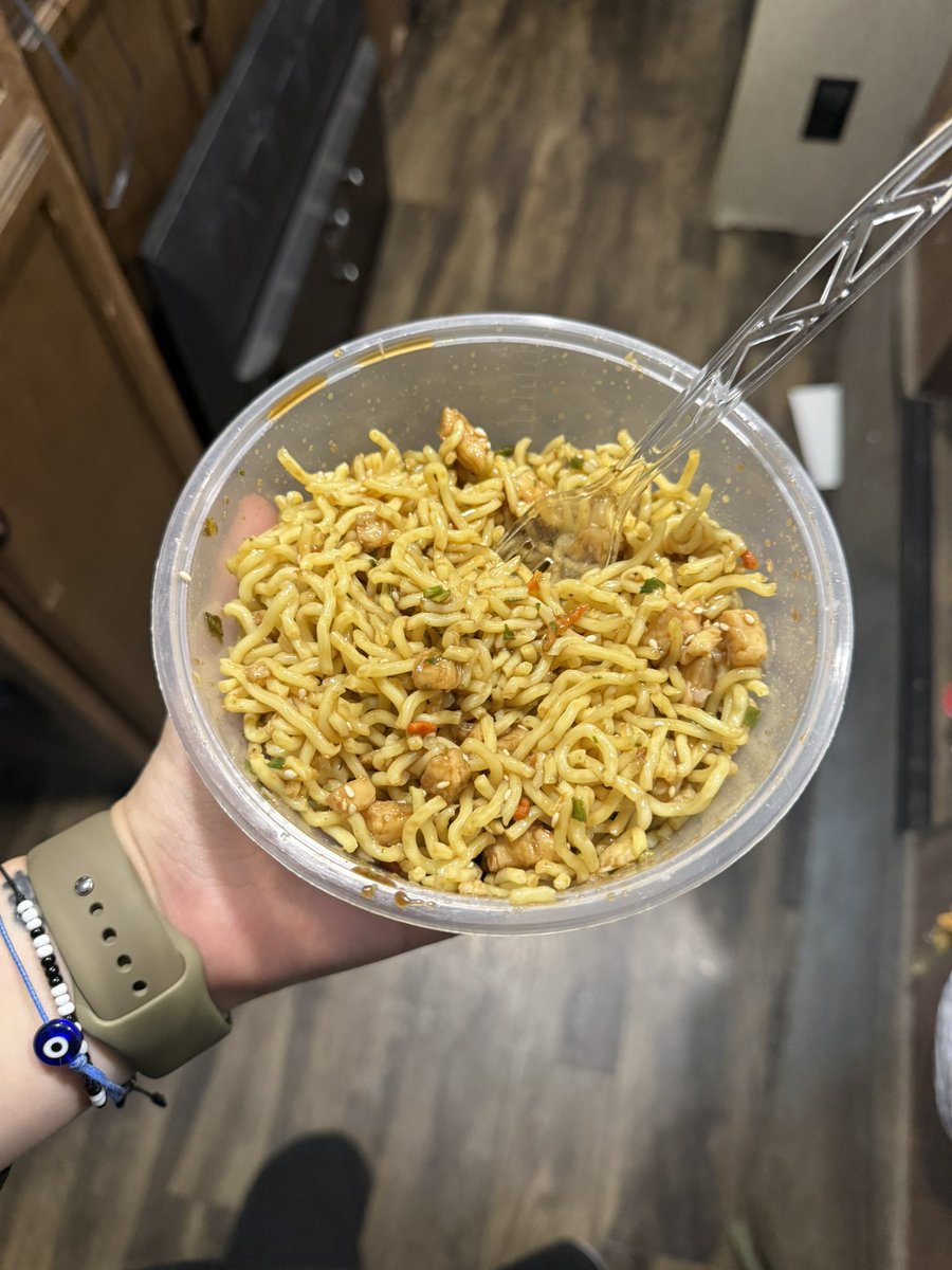 Sickeninglbs's tweet photo. My teriyaki noodles with chicken and my leefar water. Fun fact the last time I had my cutting mix was my 1st time and I got absolutely sick- vomiting, diarrhea, weakness- I’m hoping it was just a stomach bug when I tried it.. so let’s see how this goes https://t.co/PC4tq2tHkn