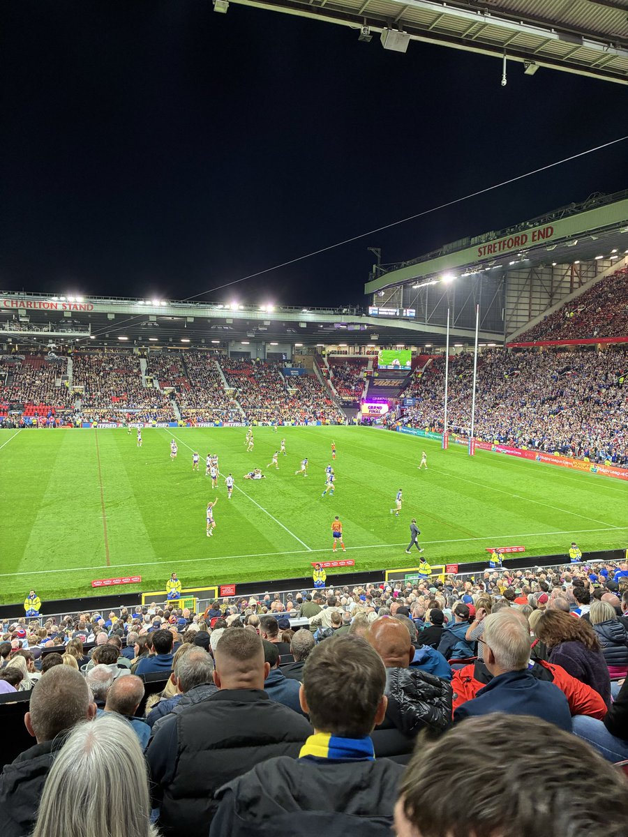 derekclarksport's tweet photo. Class day until the rugby started 😅🫣

Rangers pumping Celtic at the Tennent’s Sixes has softened the blow a bit 🤌🏻 😁 https://t.co/HhgAByTVar