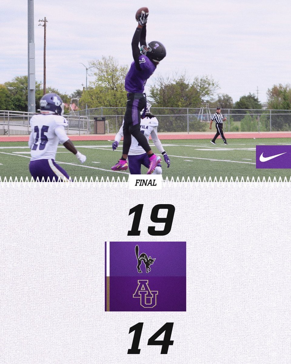 buildersports's tweet photo. FB 🏈: WINfield delivers again! Builders take down Avila, 19–14! #TheJinxIsOn🐈⬛ https://t.co/yGGwmCBV5M