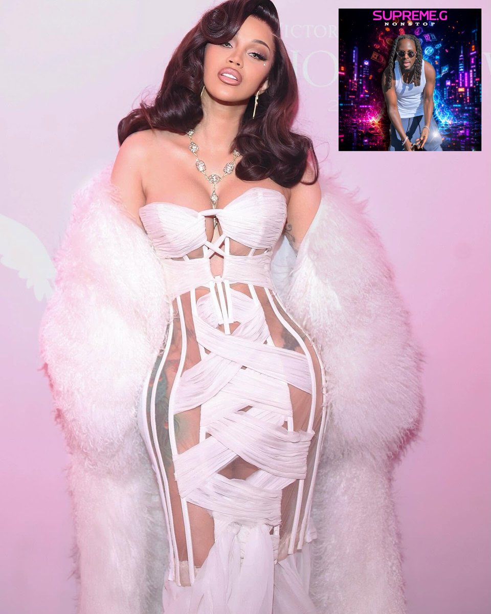 RealSUPREME_G's tweet photo. Eye Candy 😍😍😍😍😍👁️🍭

@iamcardib https://t.co/4k70ifR1G6