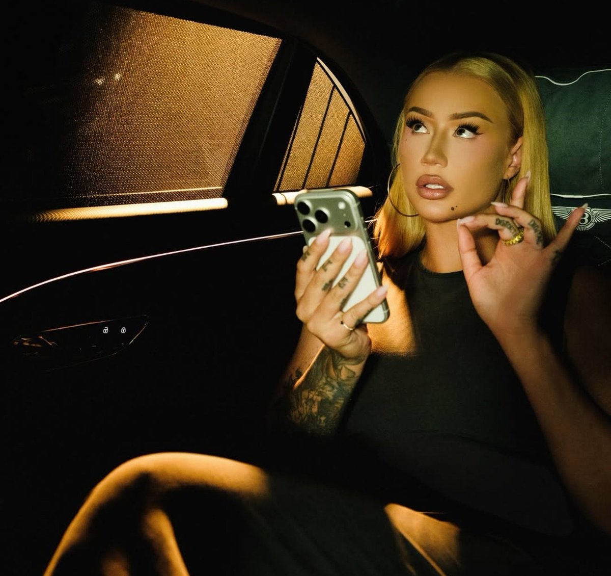 IggySource's tweet photo. 🚨 Iggy Azalea says she’s considering spending the next 2–3 months intentionally writing and recording new music while things slow down toward the end of the year. 

She's definitely coming! 👀 https://t.co/rMLkRCtfZN