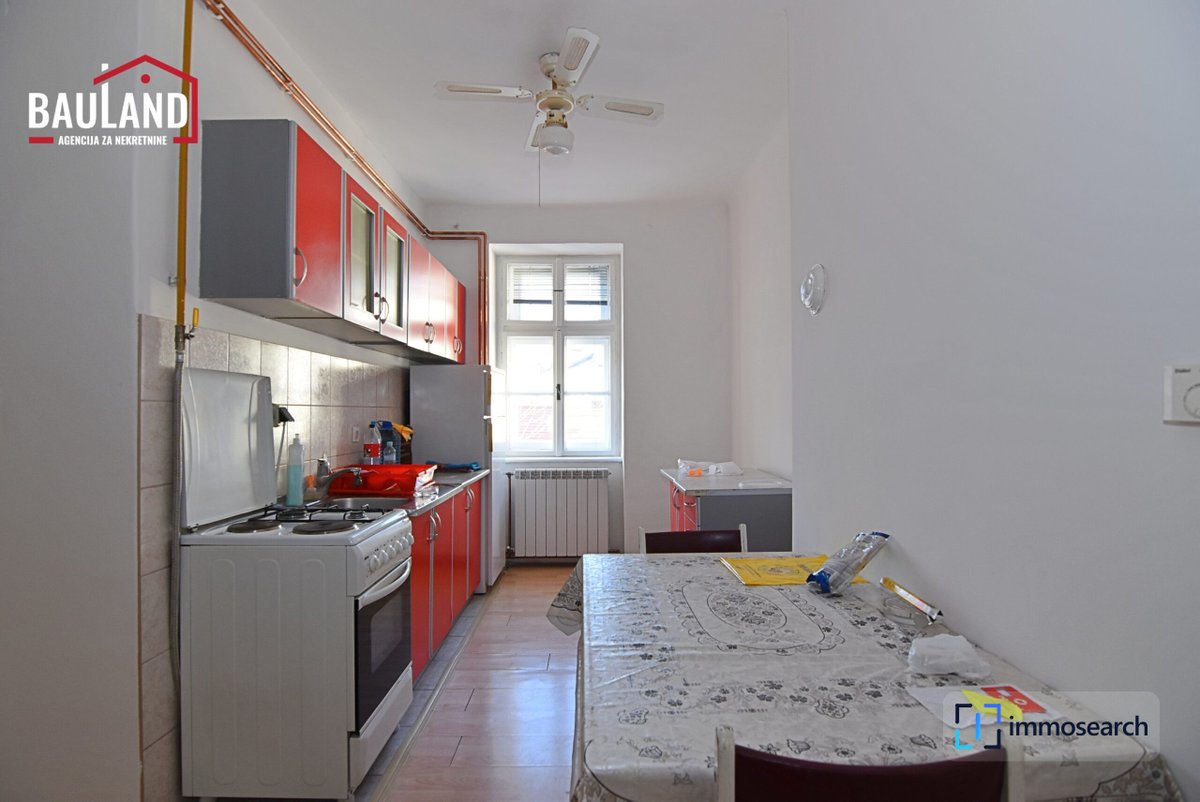 TraumImmos's tweet photo. 375.000 BAM für die Drei-Zimmer-Wohnung in Vrazova, Marijin Dvor, im dritten und letzten Stock eines Wohngebäudes ohne Aufzug. Zwei Balkone und die Lage in Općina Centar prägen das Angebot.

Mehr erfahren: https://t.co/ygzTm0QUdz

#CentarSarajevo #MarijinDvor #Vrazova #Wohnung https://t.co/GcChWoYsIj